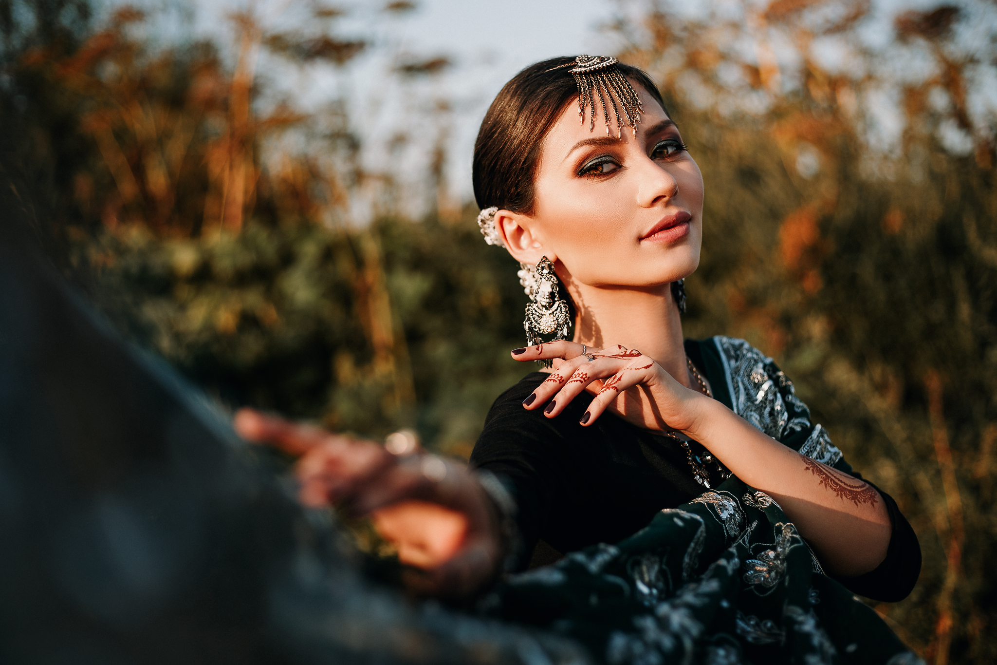 Smilyanic Outdoor Portraits. Mark Smilyanic | Portrait and Adventure Photographer from Belgrade