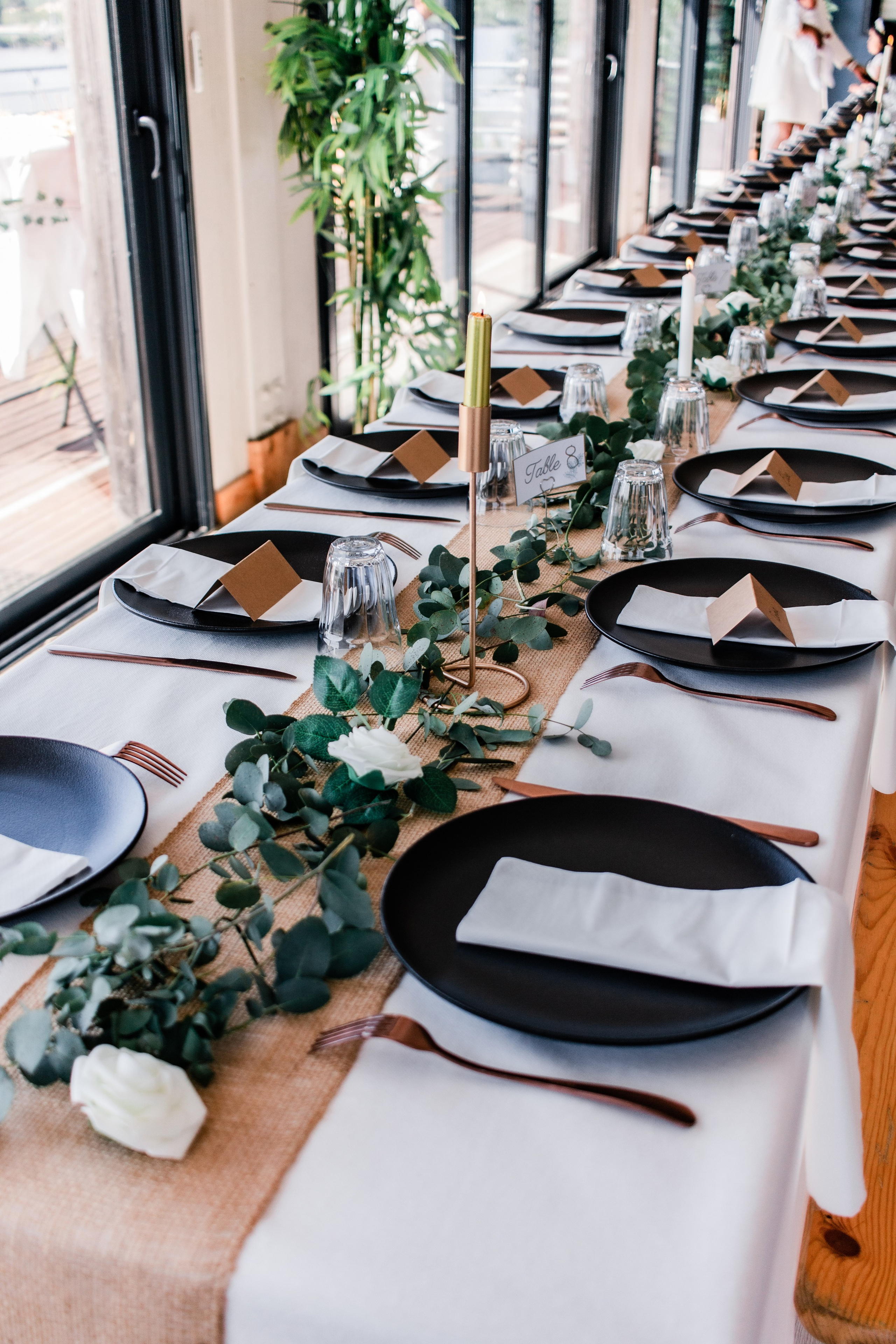 Mariage de Ny & Hasina vue la Loire. Photographe professionnelle à Poitiers, Tours et Châtellerault | Studio photo entre Poitiers et Tours – portraits, familles, entreprises, ma