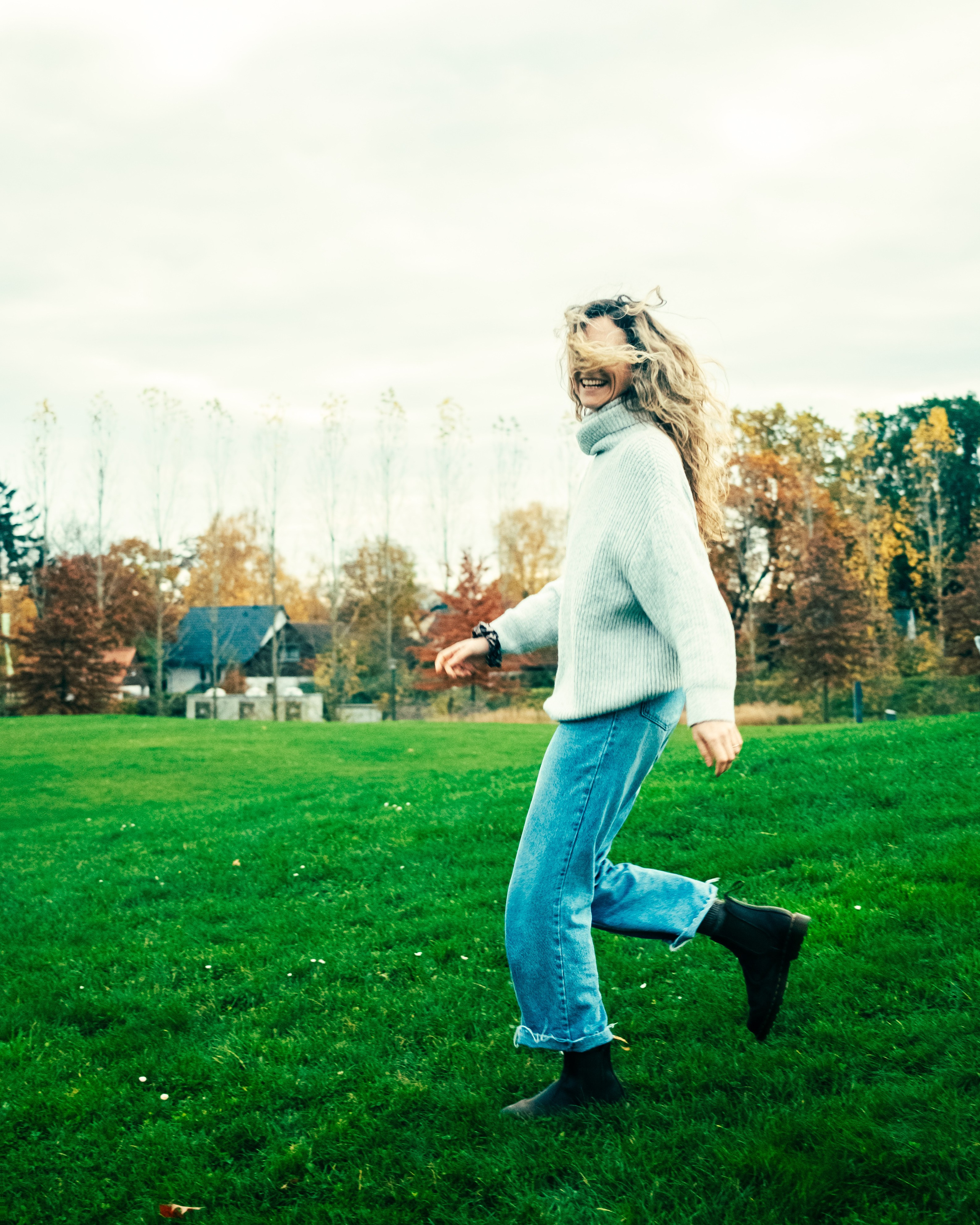 Anna & November. Professional Photographer in Berlin — Portraits, Love Story, Events, F