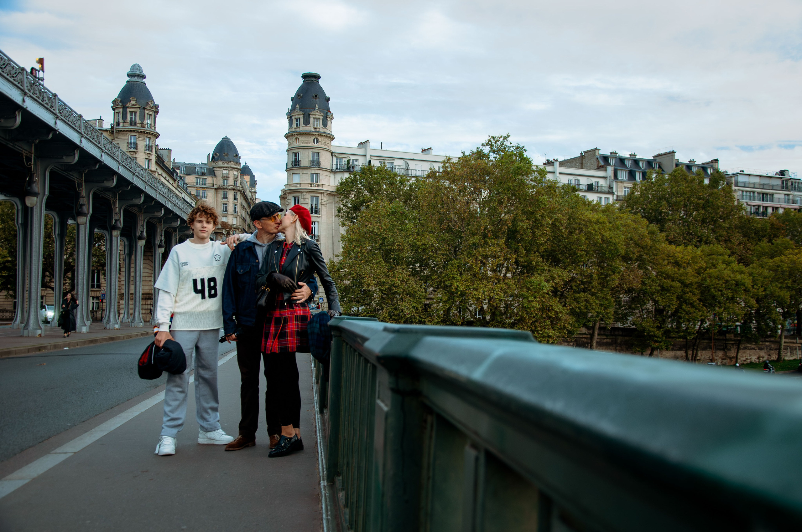 Photoshoot with family. Paris photographer — Polina Osipova