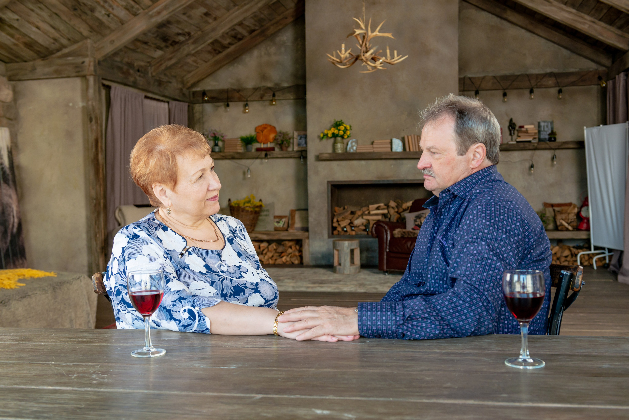 Photosession of a married couple in the studio. FOTÓGRAFO MÉXICO QUINTANA ROO