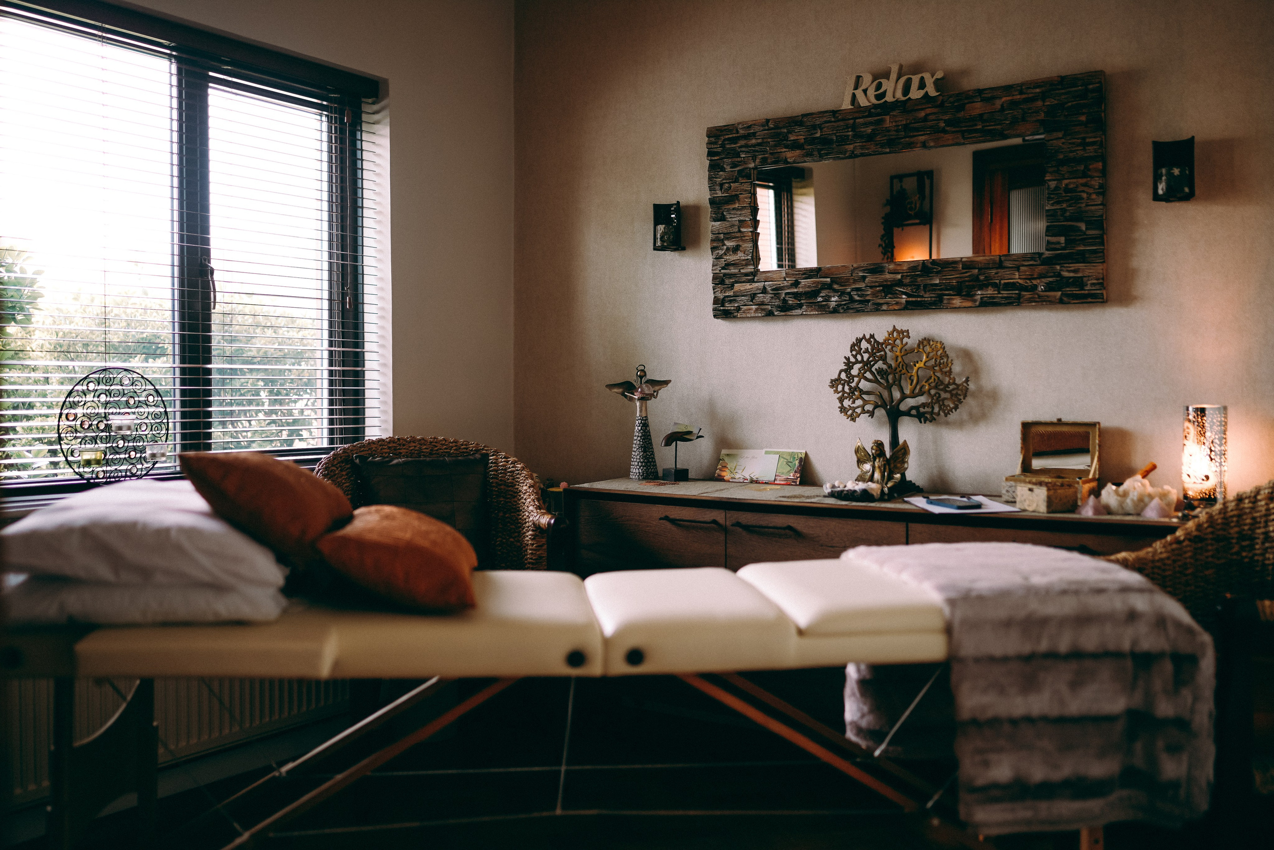 Jyoti. Creative Family, Brand, Boudoir and Wedding Photographer in Solihull & Birmingham Irina Zoteeva