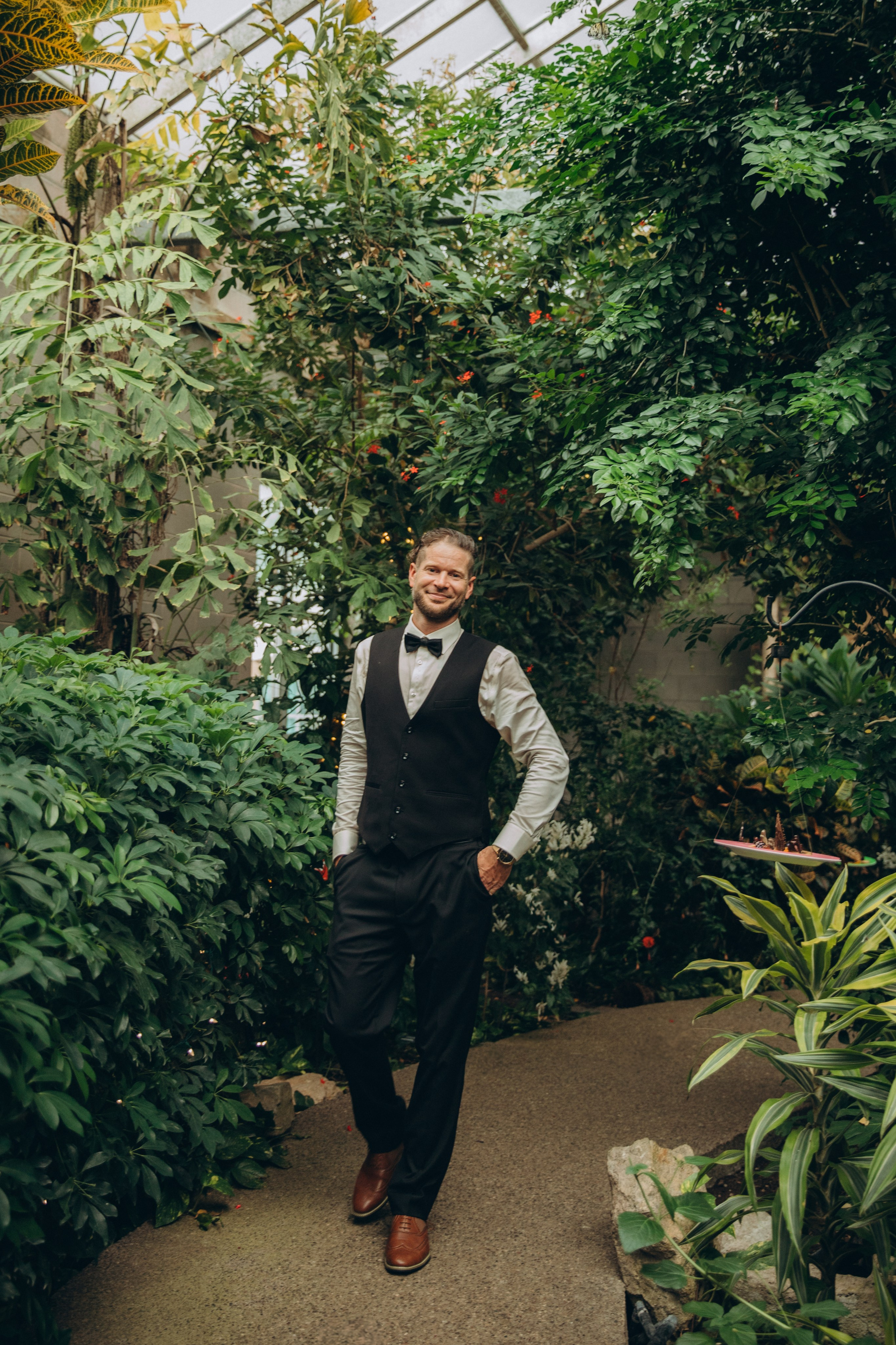 Engagement & Weddings. Kitchener Waterloo Cambridge Photographer — Olga Ro