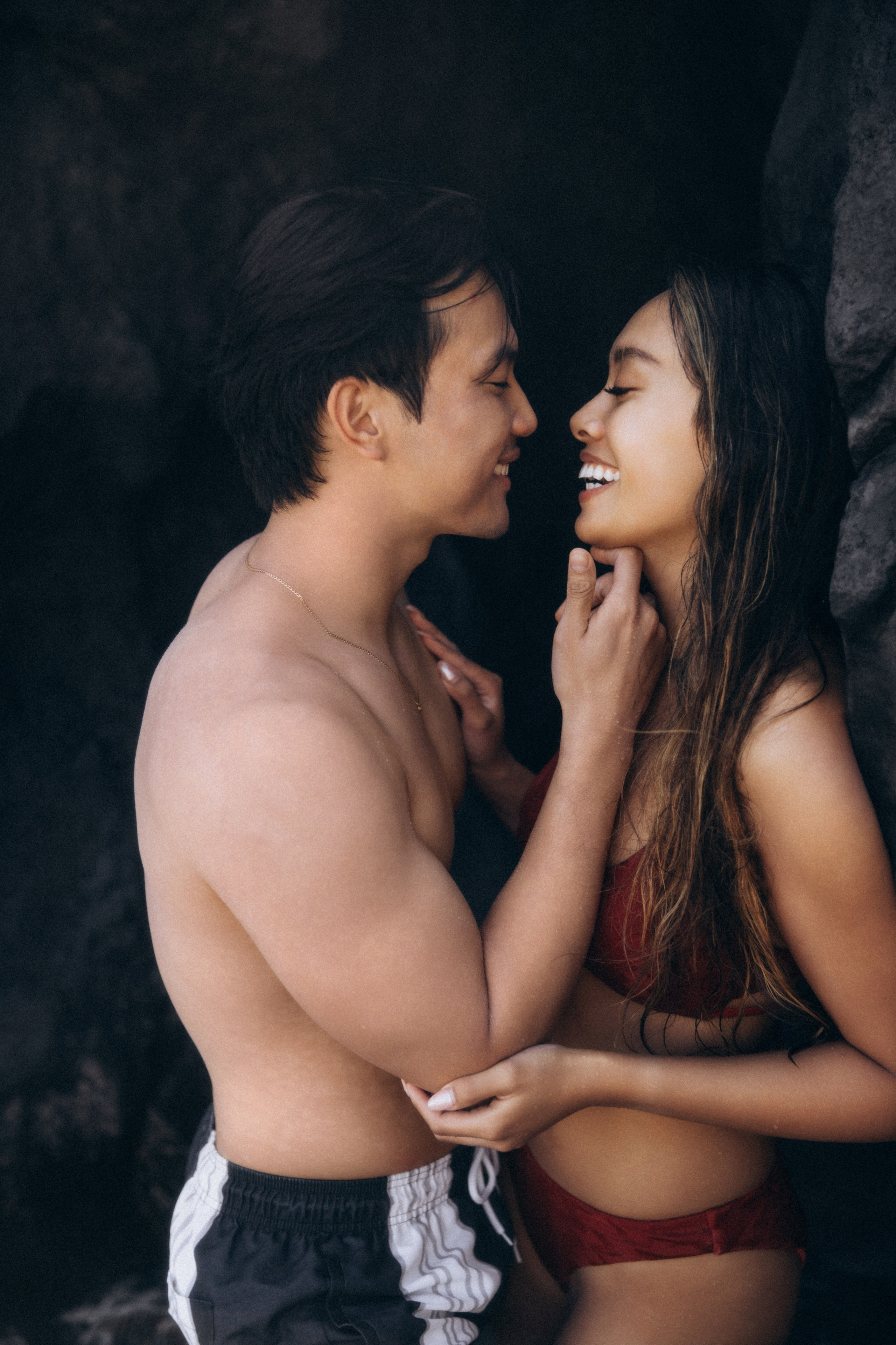 Hawaii Couples & Portrait Photographer | Oahu & Kauai Sessions