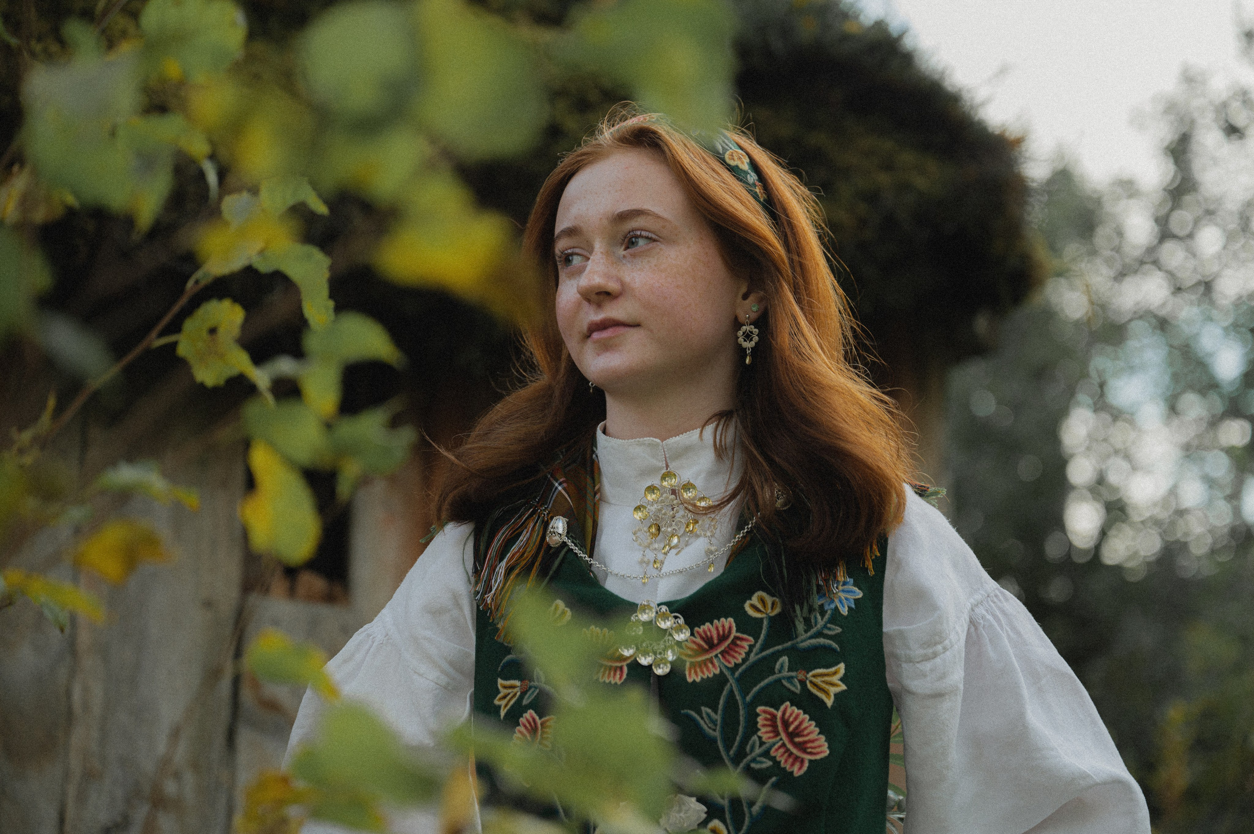 Utforsk våre fotopakker for barne‑, familie‑ og konfirmantfotografering – tilgjengelig både utendørs og i studio i Narvik. Familiefotograf i Narvik kommune