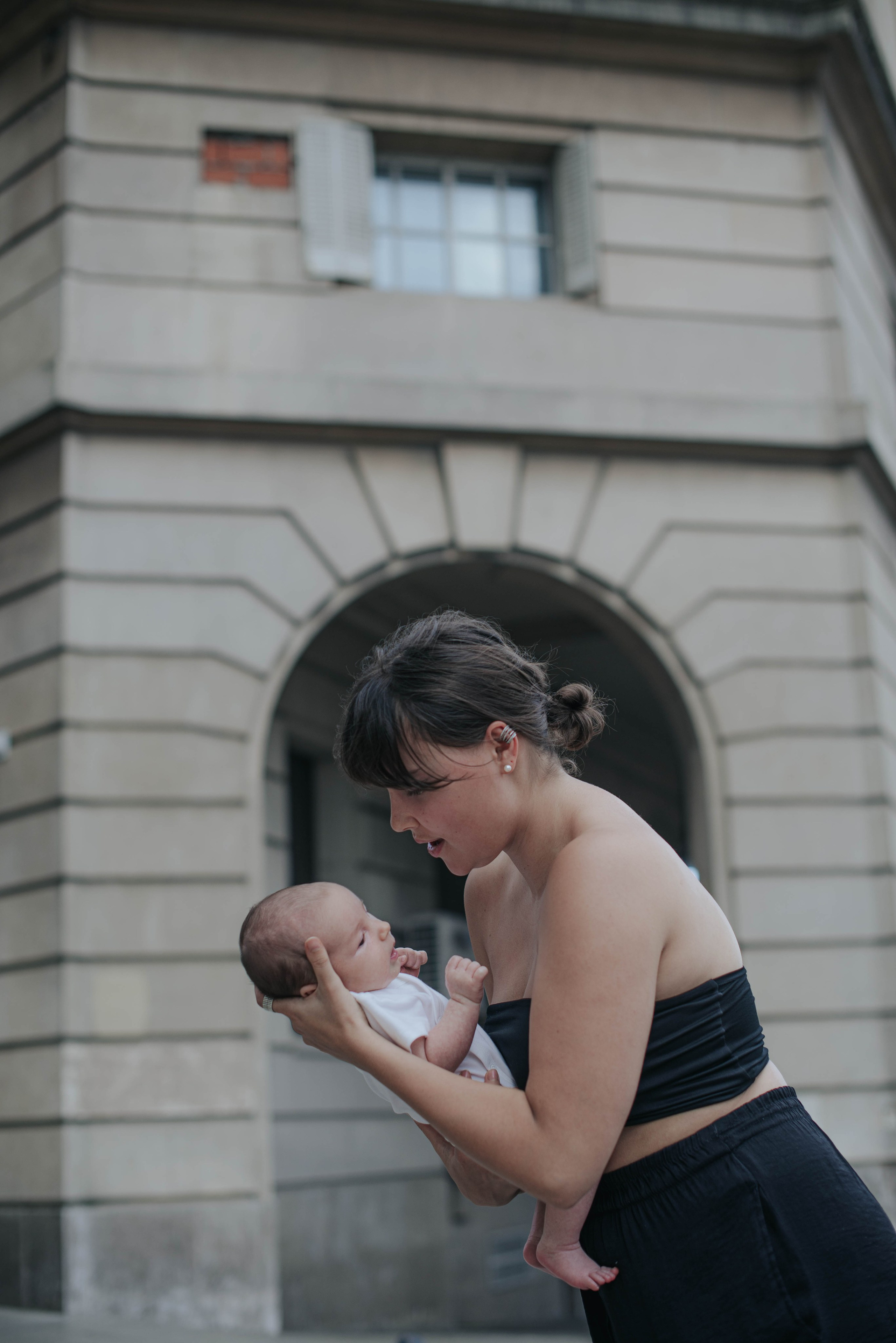Mom Yana and Mars. Photographer @elmirkami in the city of Buenos Aires