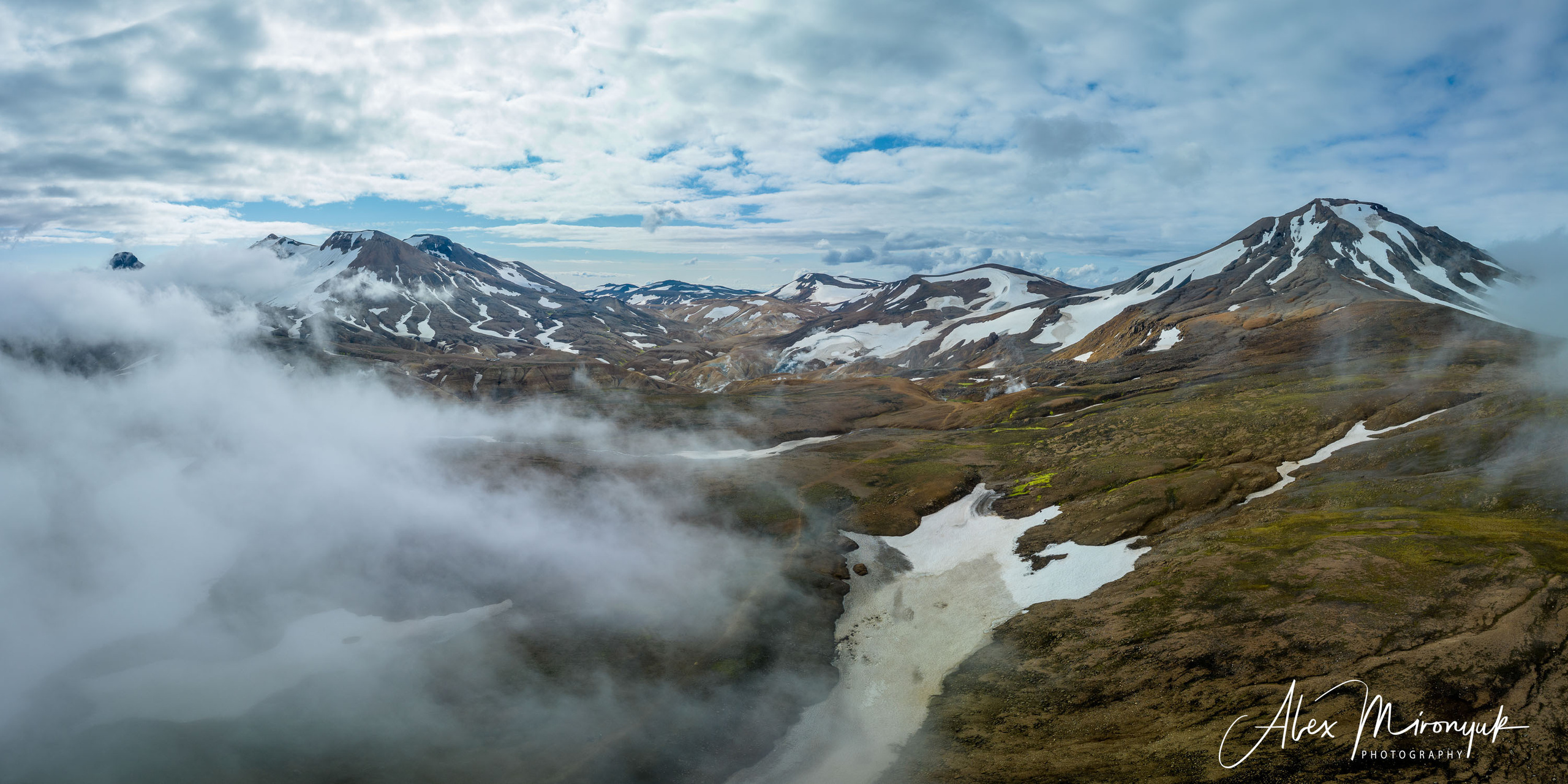 All Colors Of Iceland. Pet, Senior, Landscape, portrait studio, photographer in Miami and Sou