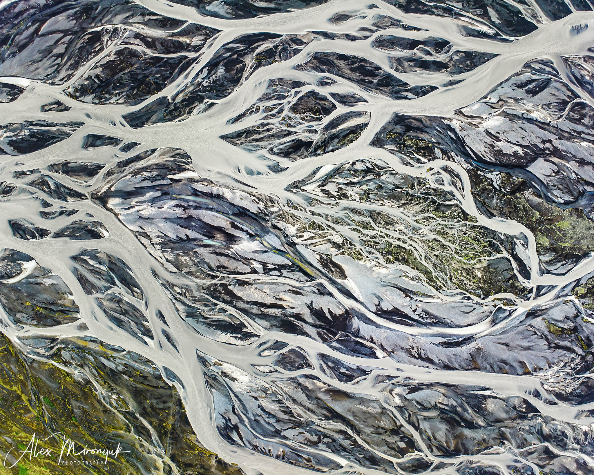 All Colors Of Iceland. Pet, Senior, Landscape, portrait studio, photographer in Miami and Sou