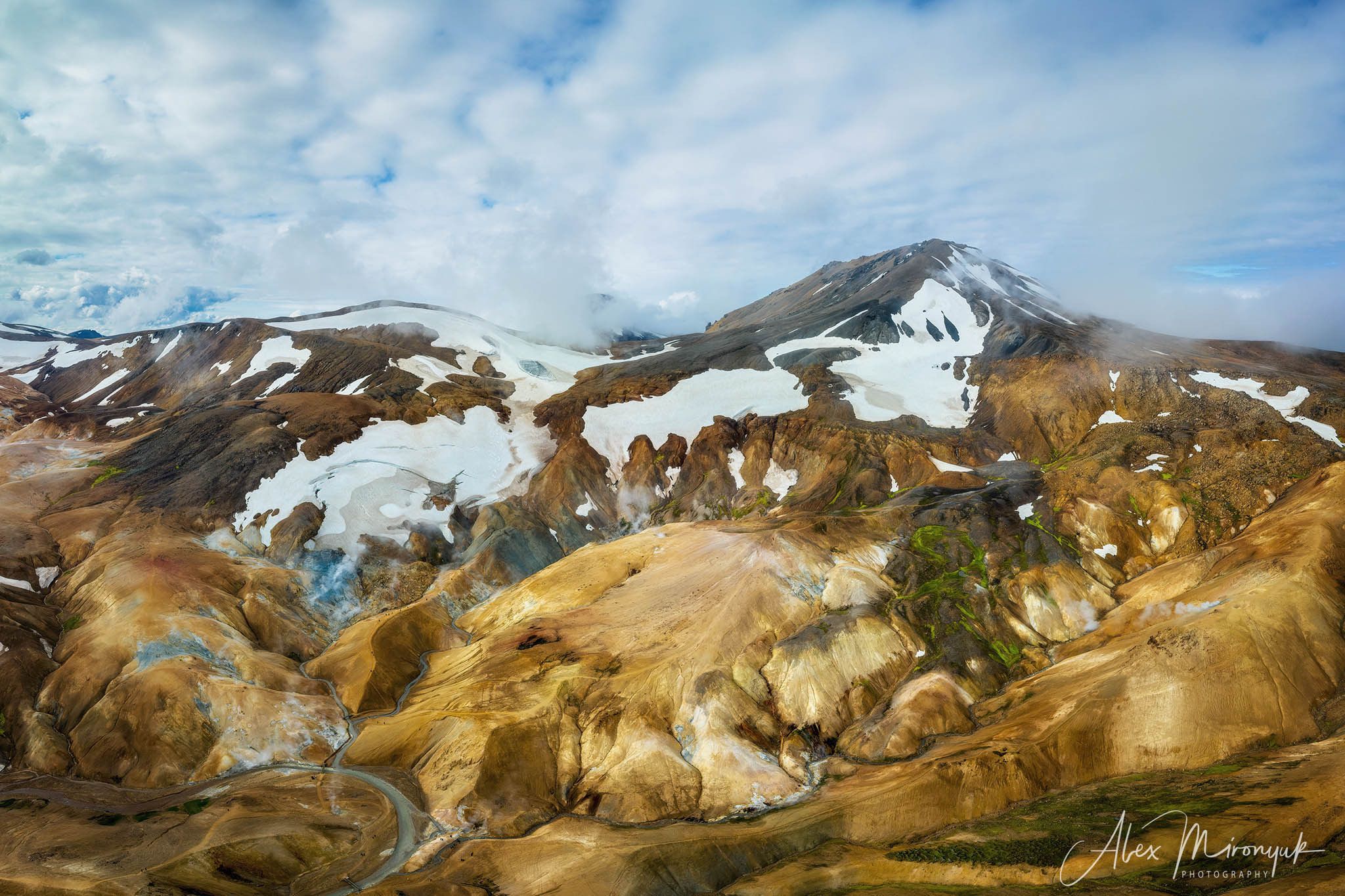 All Colors Of Iceland. Pet, Senior, Landscape, portrait studio, photographer in Miami and Sou