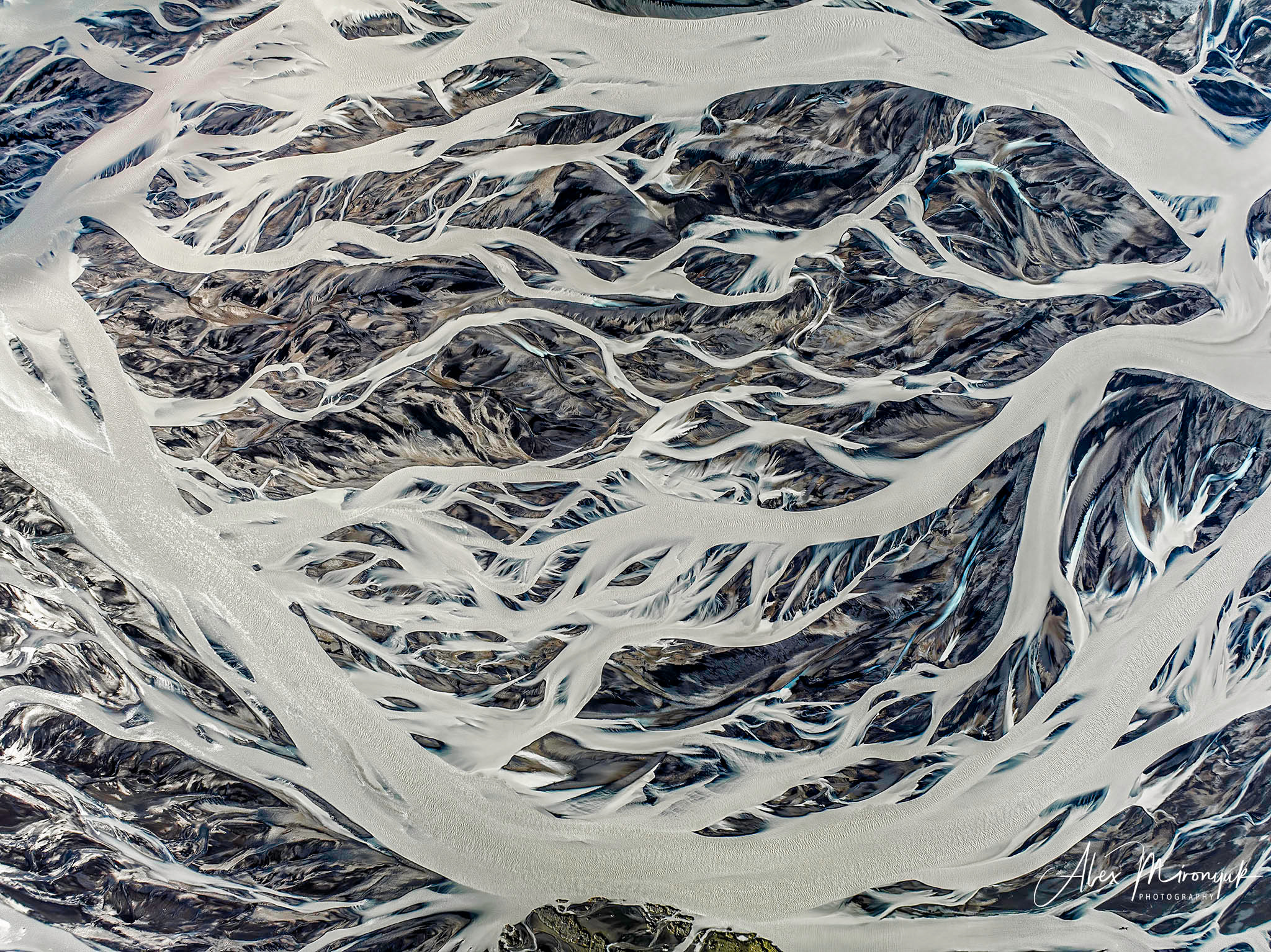 All Colors Of Iceland. Pet, Senior, Landscape, portrait studio, photographer in Miami and Sou