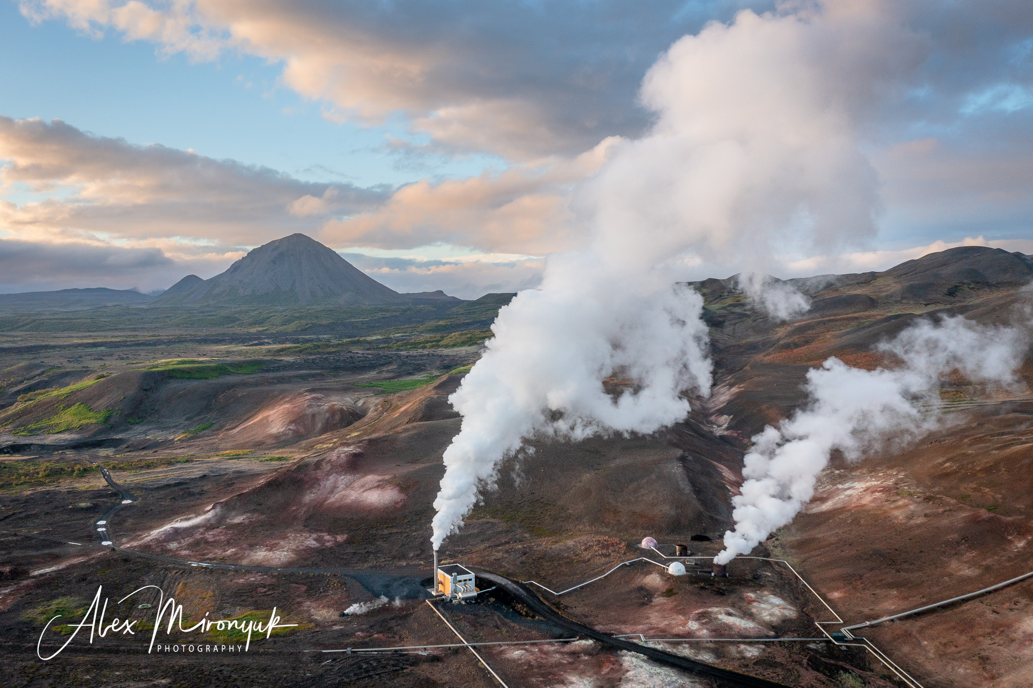 All Colors Of Iceland. Pet, Senior, Landscape, portrait studio, photographer in Miami and Sou