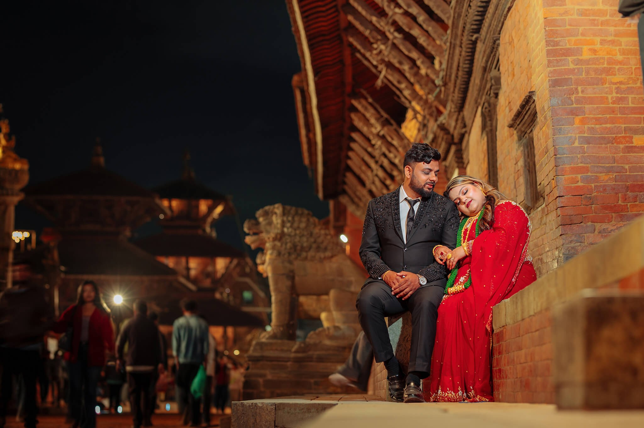 Evening light photoshoot of couple in darbar square Kathmandu