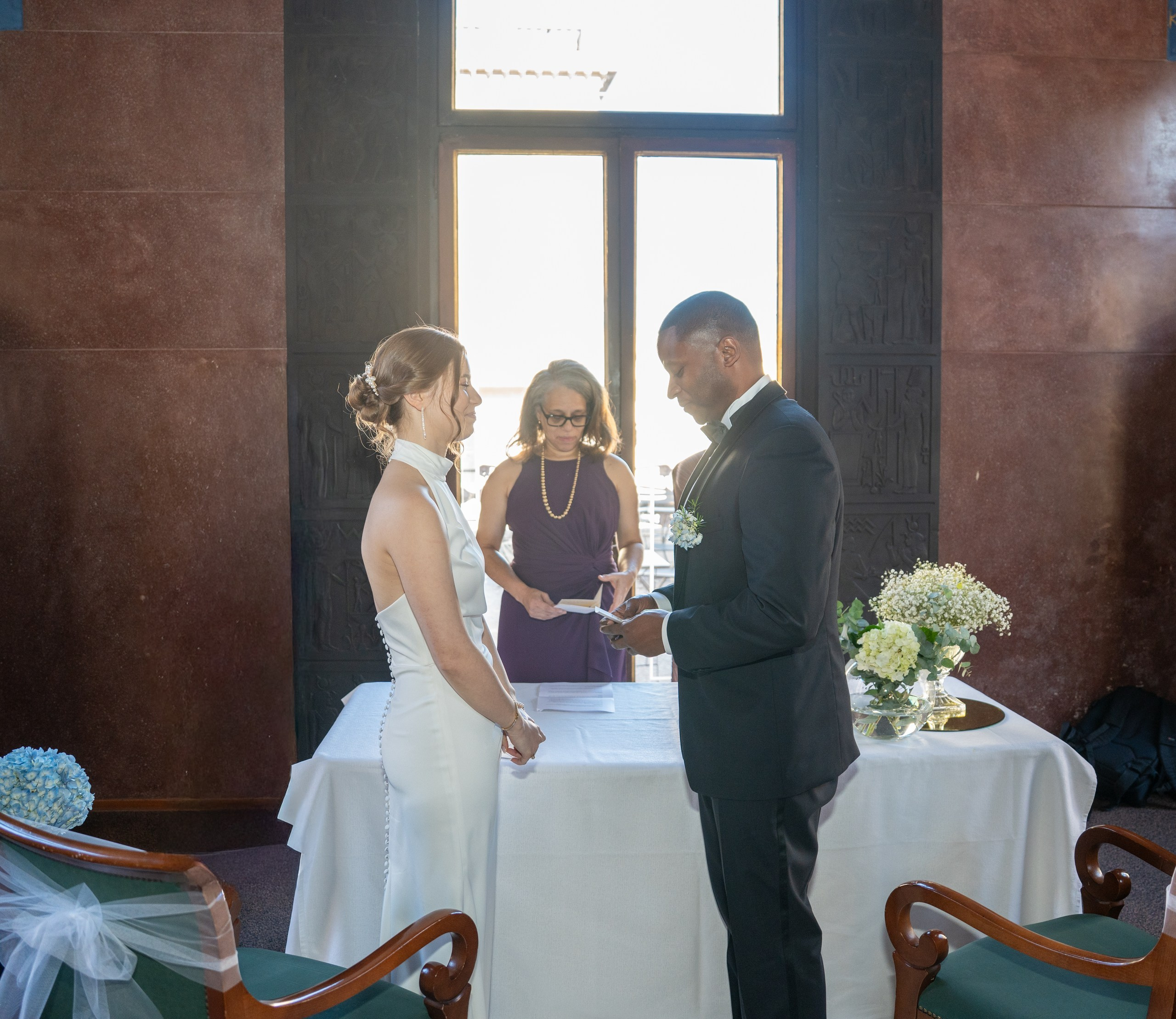 Wedding at Caffè Pedrocchi, Padua. El Velo Blanco I Wedding Photographers