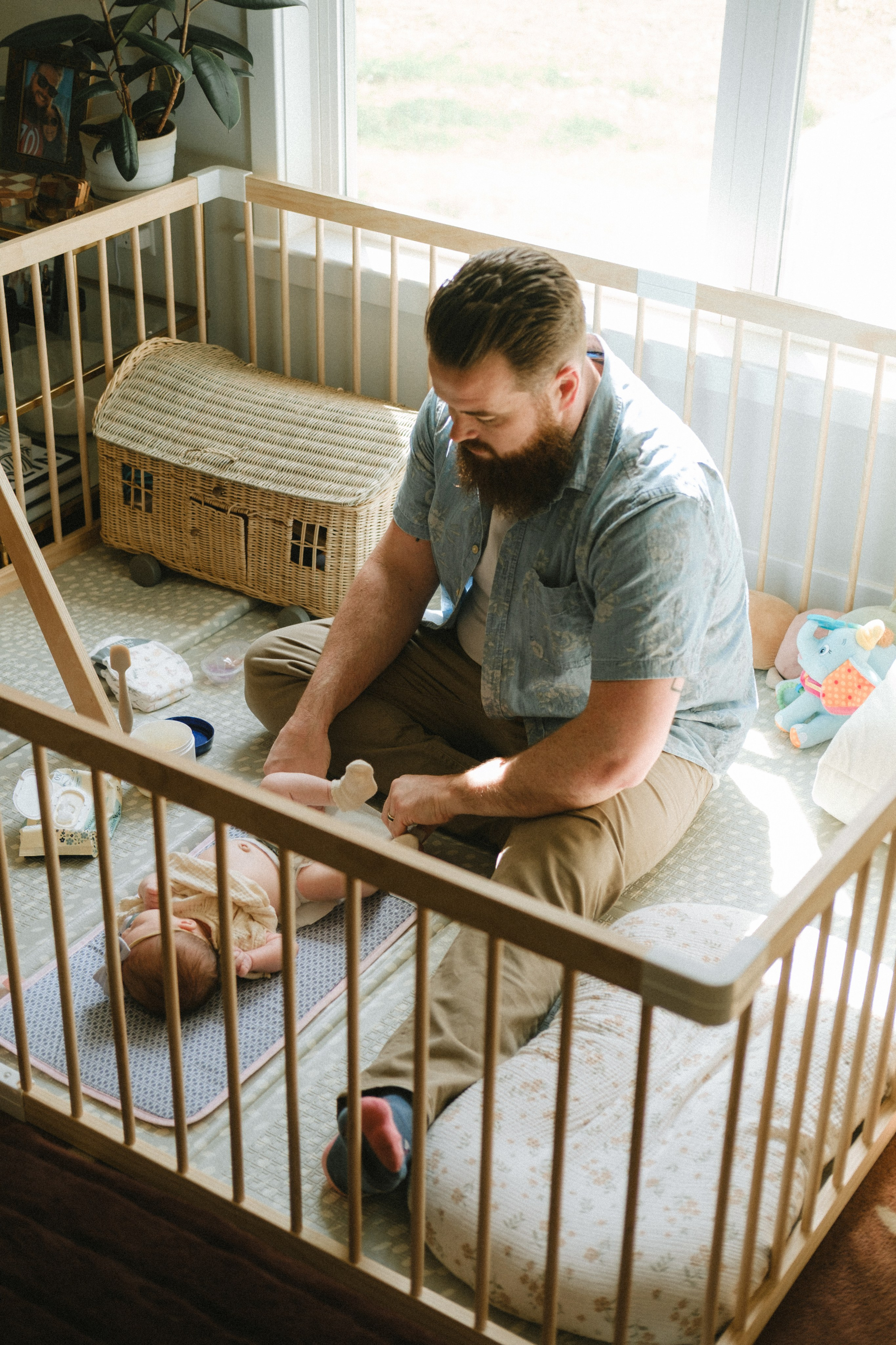 Newborn Photography Portfolio | Documentary Newborn sessions by Anna Dobrovolskaia in Richmond, VA Photography. Family Photographer Anna Dobrovolskaia | Richmond, VA