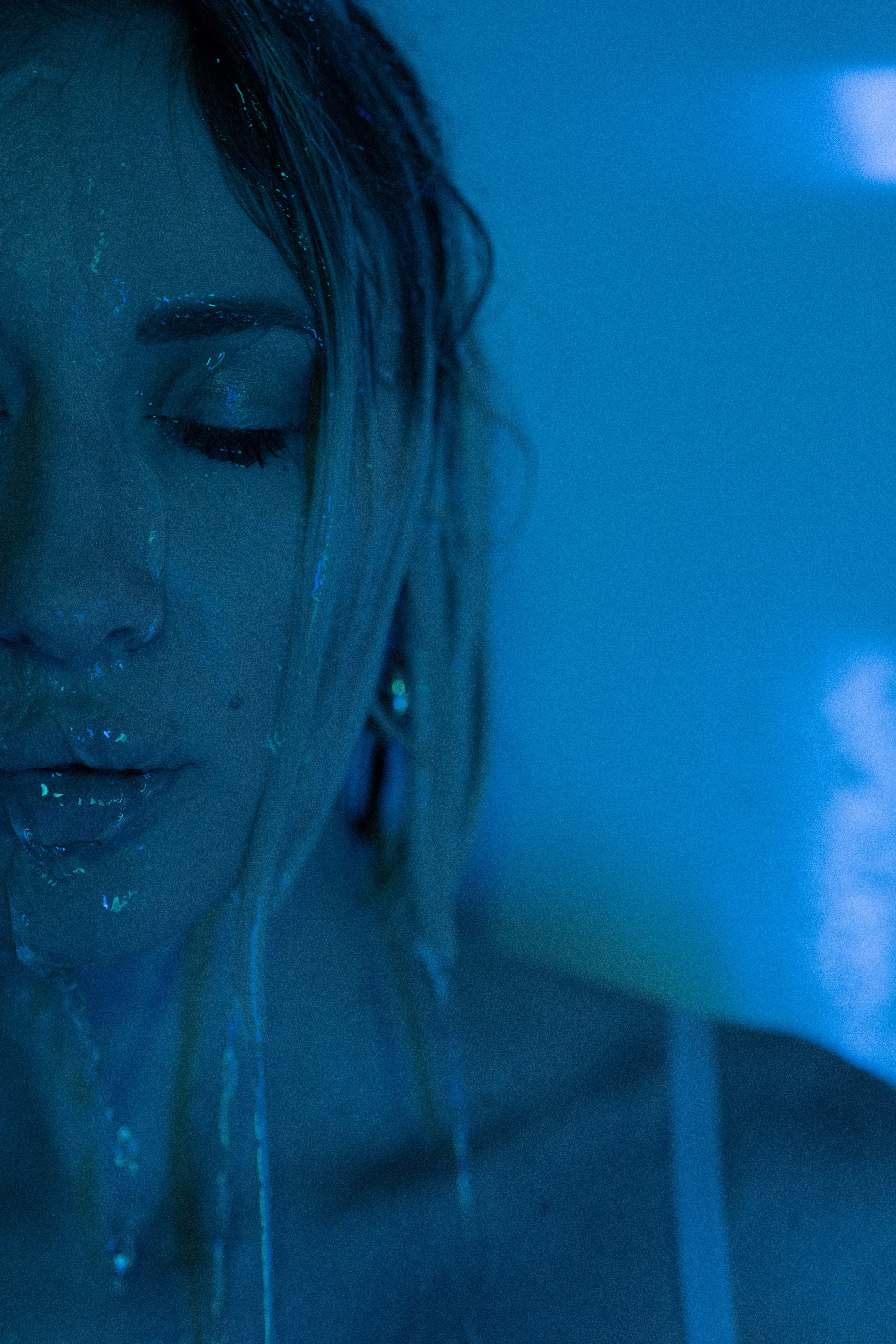 In the Silence of Water. Portrait, family, maternity & wedding photography & videography in SoCal Kseni Vibe