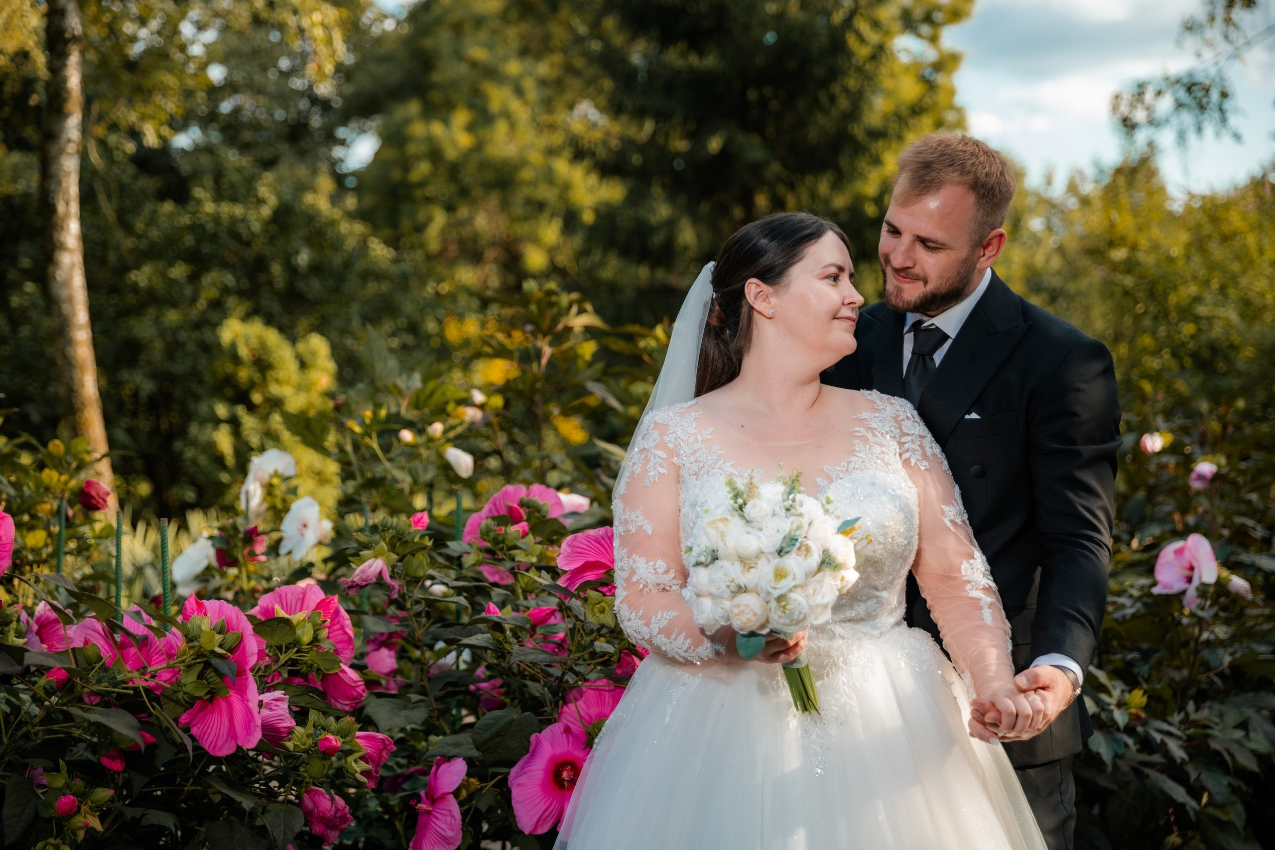 servicii foto. servicii foto Botoșani. servicii foto video Botoșani. fotograf nunta. fotograf evenimente. fotograf nunta Botoșani. Alin chirila. Alin chirila fotograf. Alinofotostudio.- Mire și mireasă – Sergiu & Liliana – ziua nunții, 2024 - Emoții în ziua nunții – Sergiu și Liliana - Dansul mirilor – fotografie artistică nuntă 2024 - Sedinta foto romantică în natură – Sergiu & Liliana - Rochia de mireasă și detalii de nuntă elegante