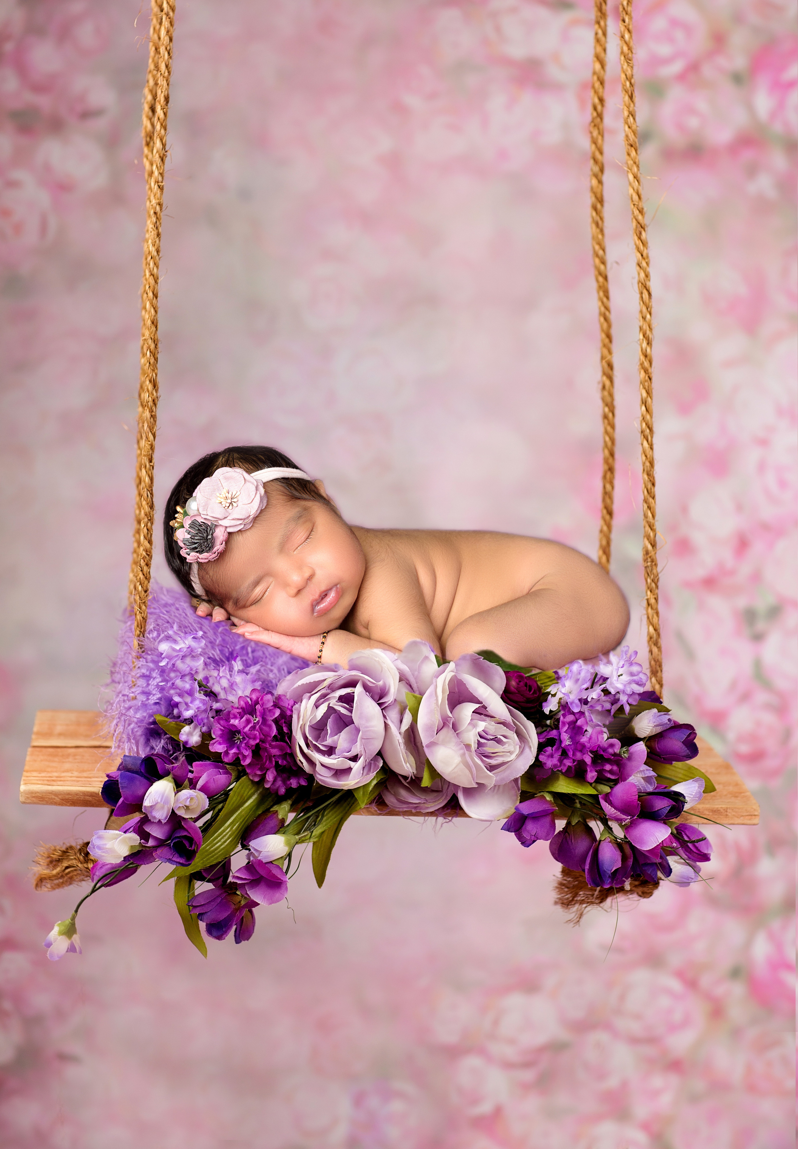 Beautiful laying newborn photo Nairobi Mombasa