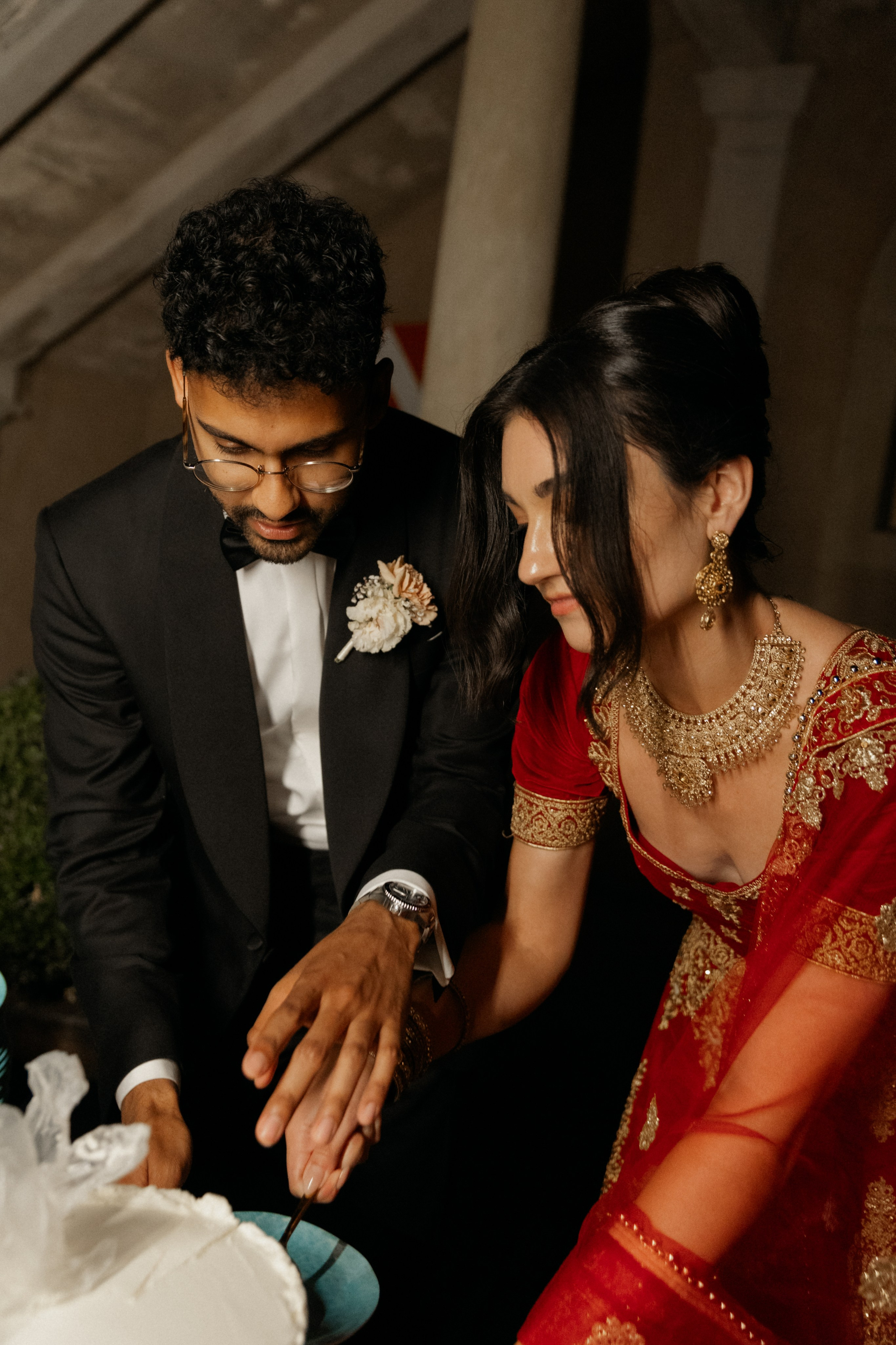 Elegant Castle Wedding in Austria | Alwin & Ruth’s Fairytale Celebration. Wedding photographer and videographer based in Timisoara, Romania