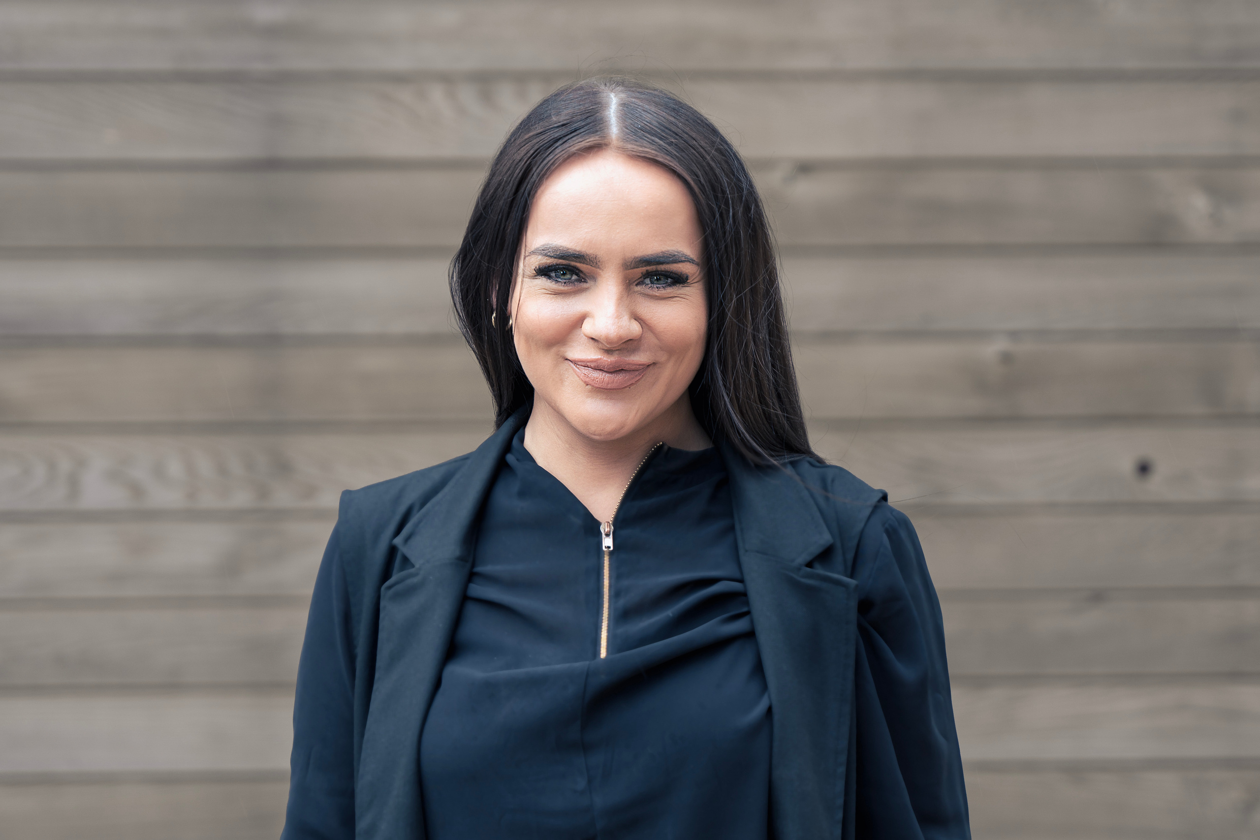 Professional portraits for LinkedIn, Social media, Marketing Materials. Professional Photographer, Videographer in London Dilyana Tankova