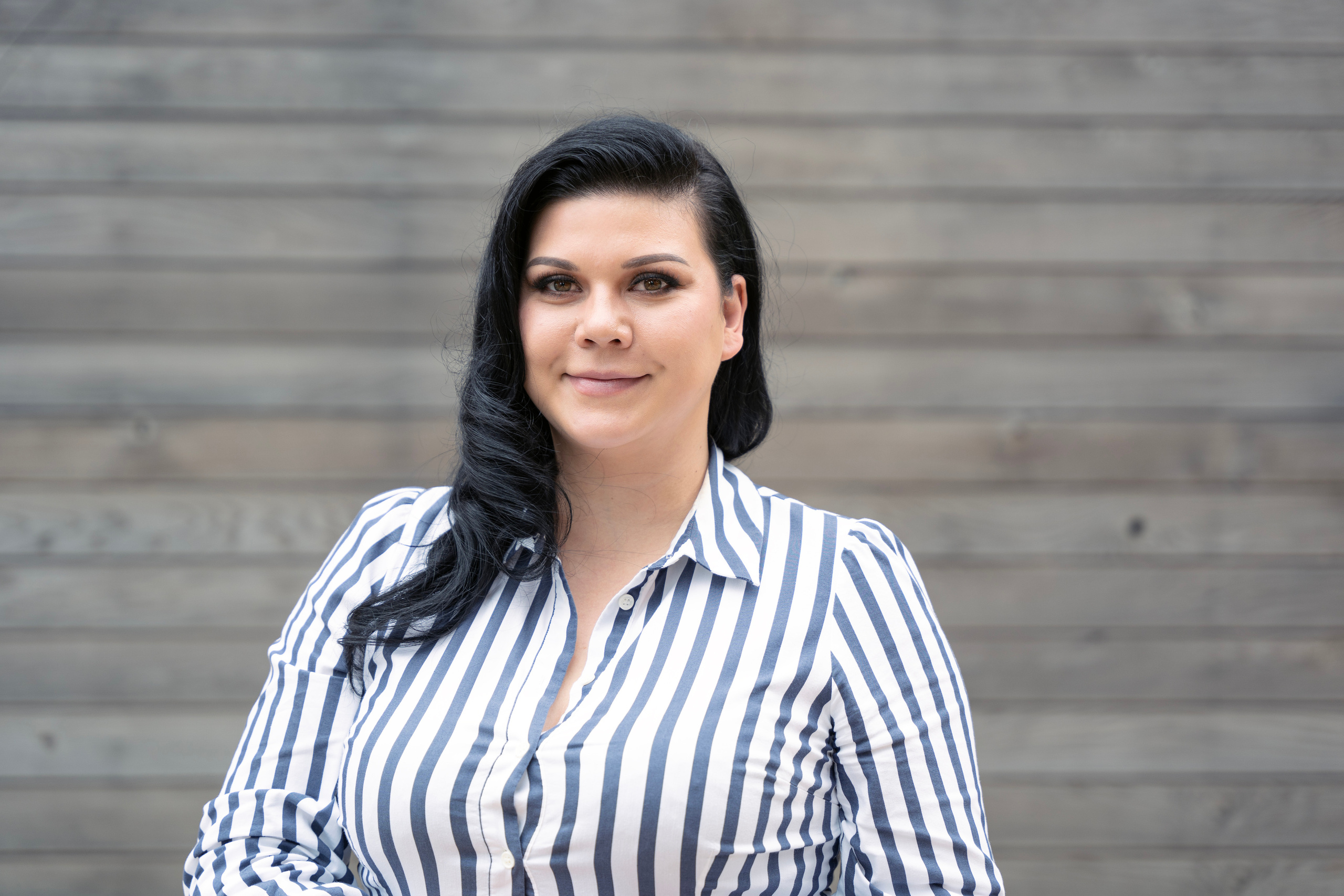 Professional portraits for LinkedIn, Social media, Marketing Materials. Professional Photographer, Videographer in London Dilyana Tankova