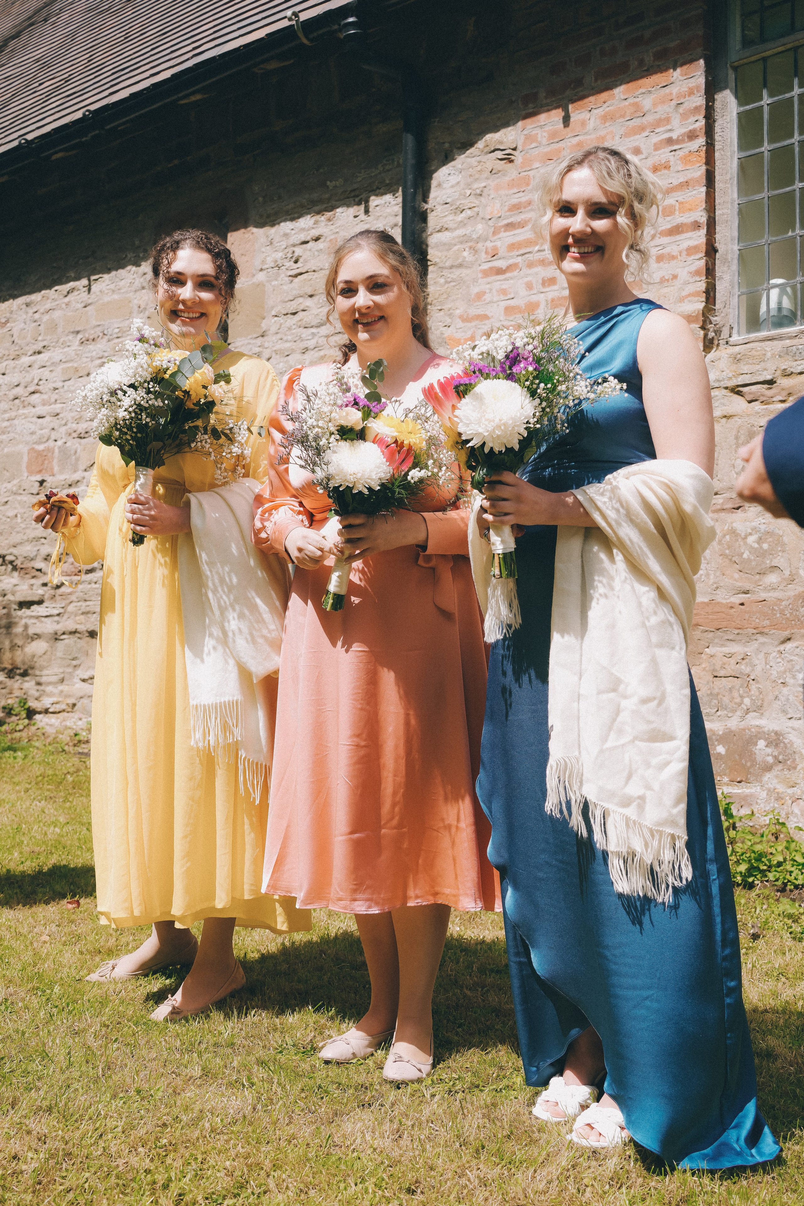 brides mates and sister