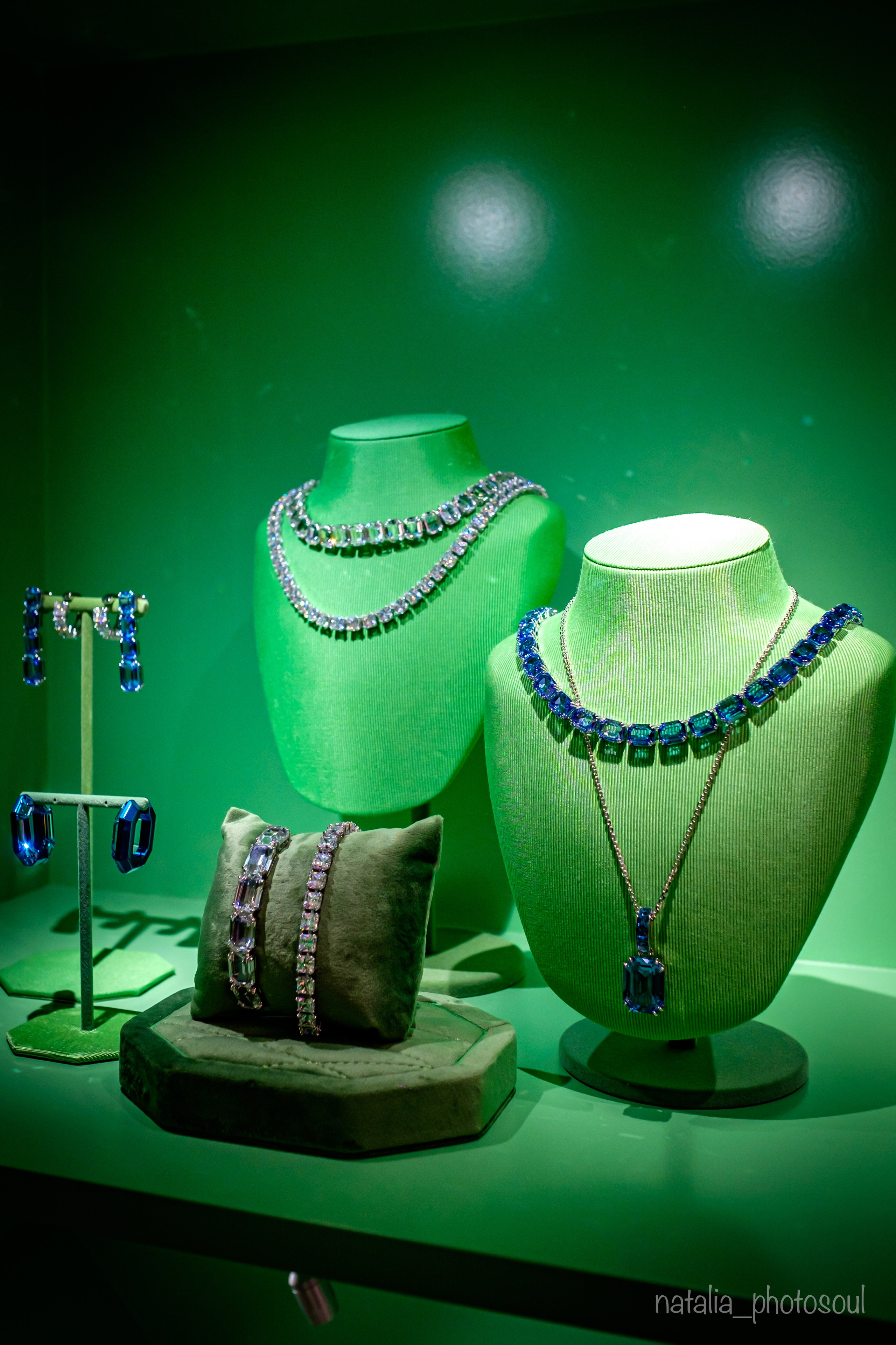 SWAROVSKI MASTERS OF LIGHT FROM VIENNA TO SEOUL. Photographer in Seoul Dobrokvashina Natalya