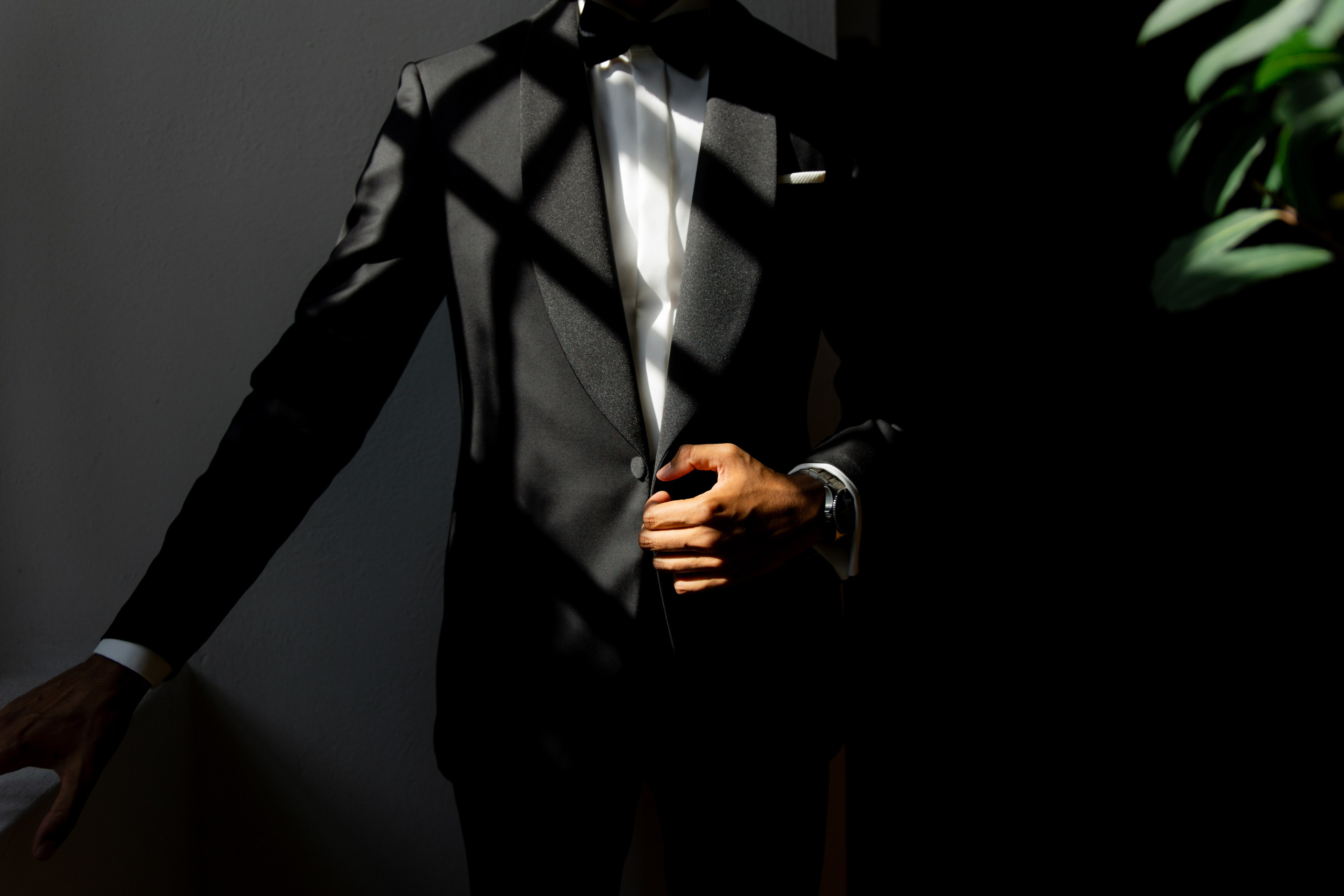 Elegant Castle Wedding in Austria | Alwin & Ruth’s Fairytale Celebration. Wedding photographer and videographer based in Timisoara, Romania