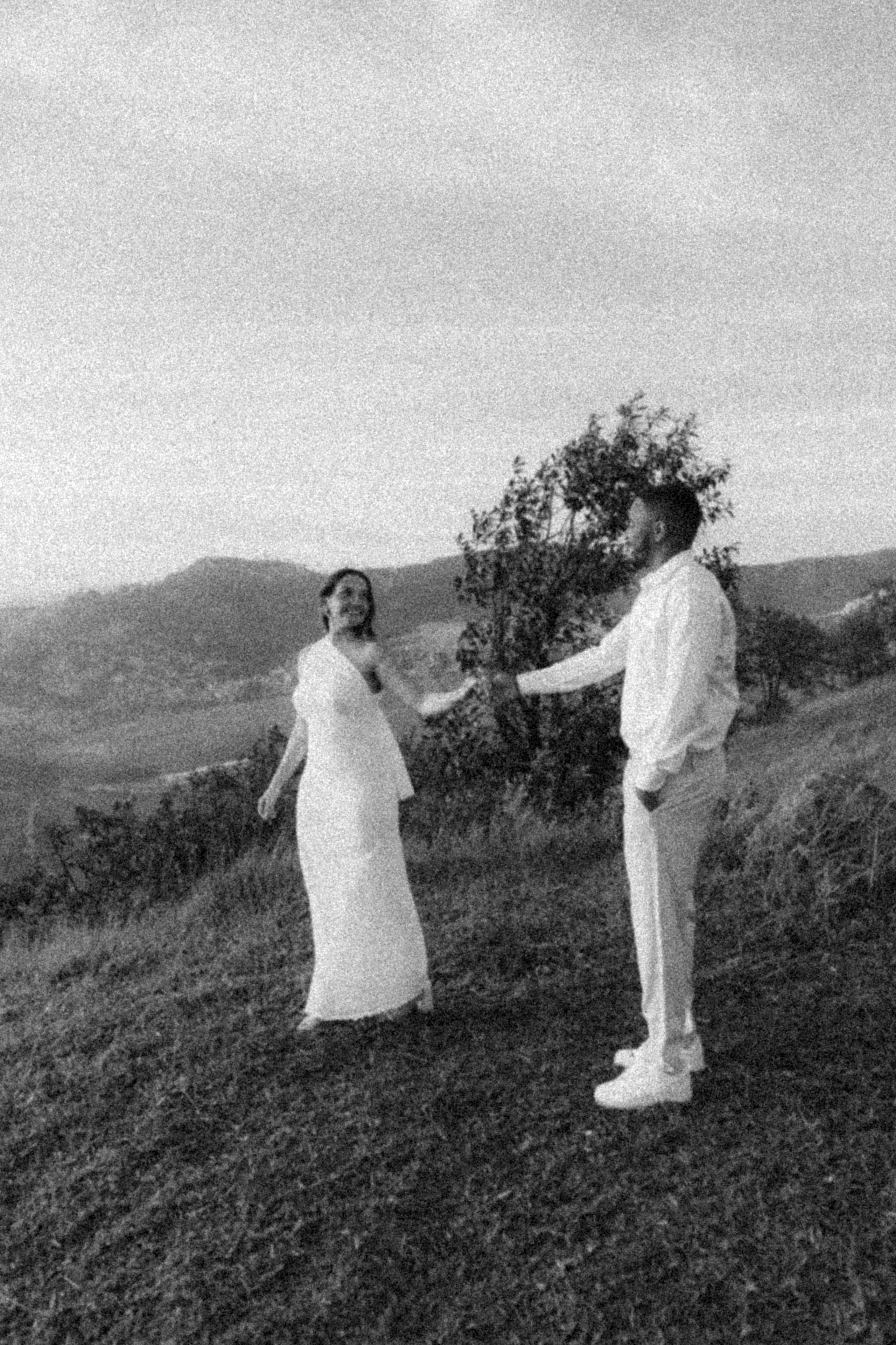 Esther e Renato. PAIVA PRODUTORA