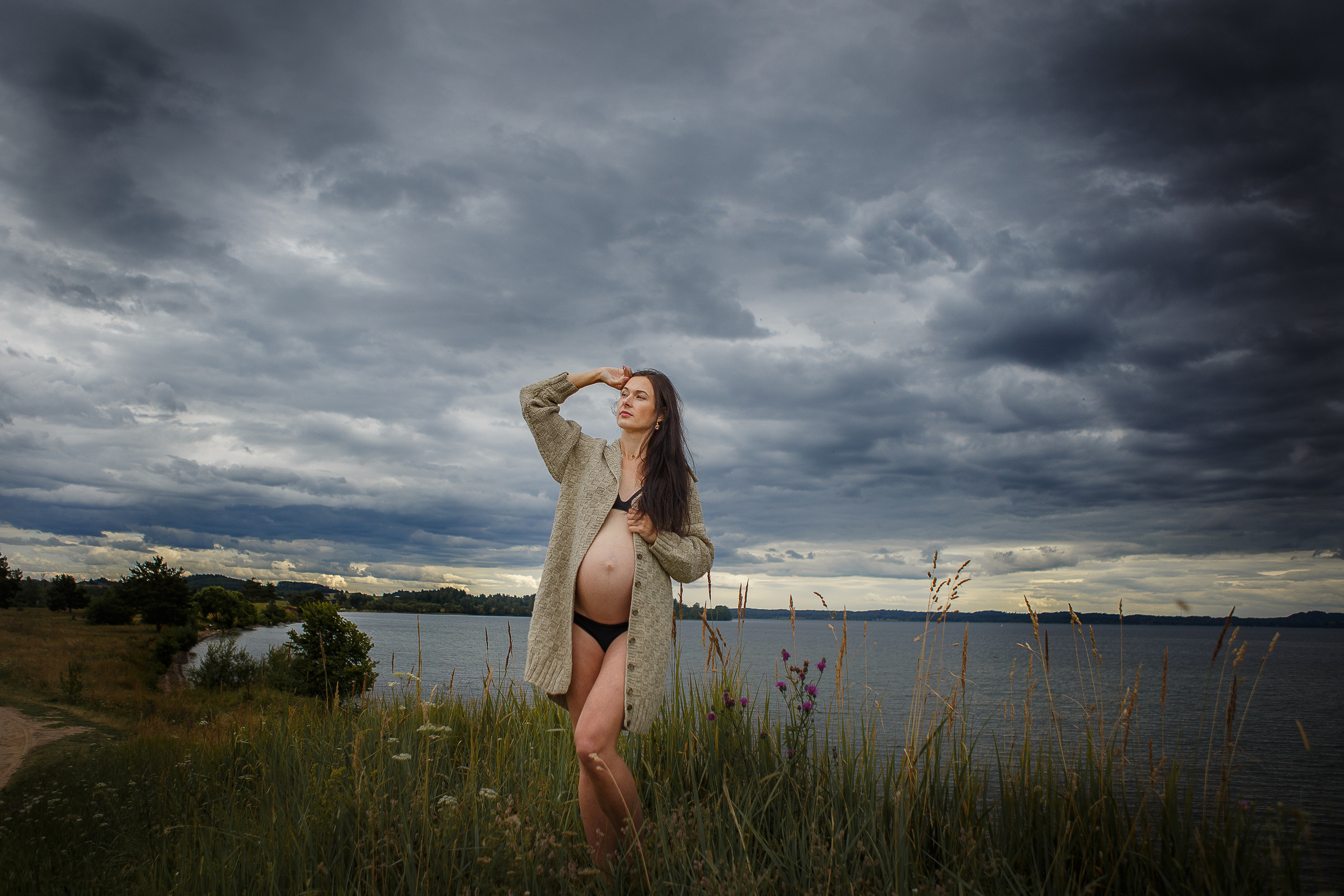 Gaidību fotosesija eleganti un ar gaumi. Populārākā kāzu, bērnu un ģimeņu fotogrāfe Latgalē Veronika Lokotko