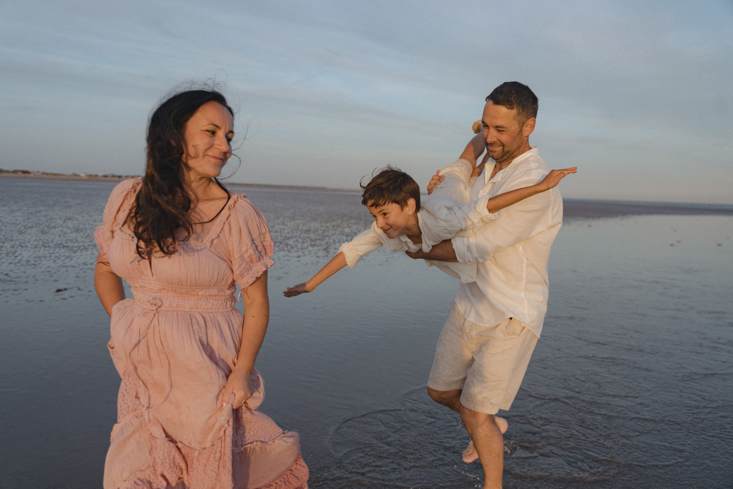 Family Photoshoot at Camber Sands | London Family Photographer. London Wedding & Engagement Photographer