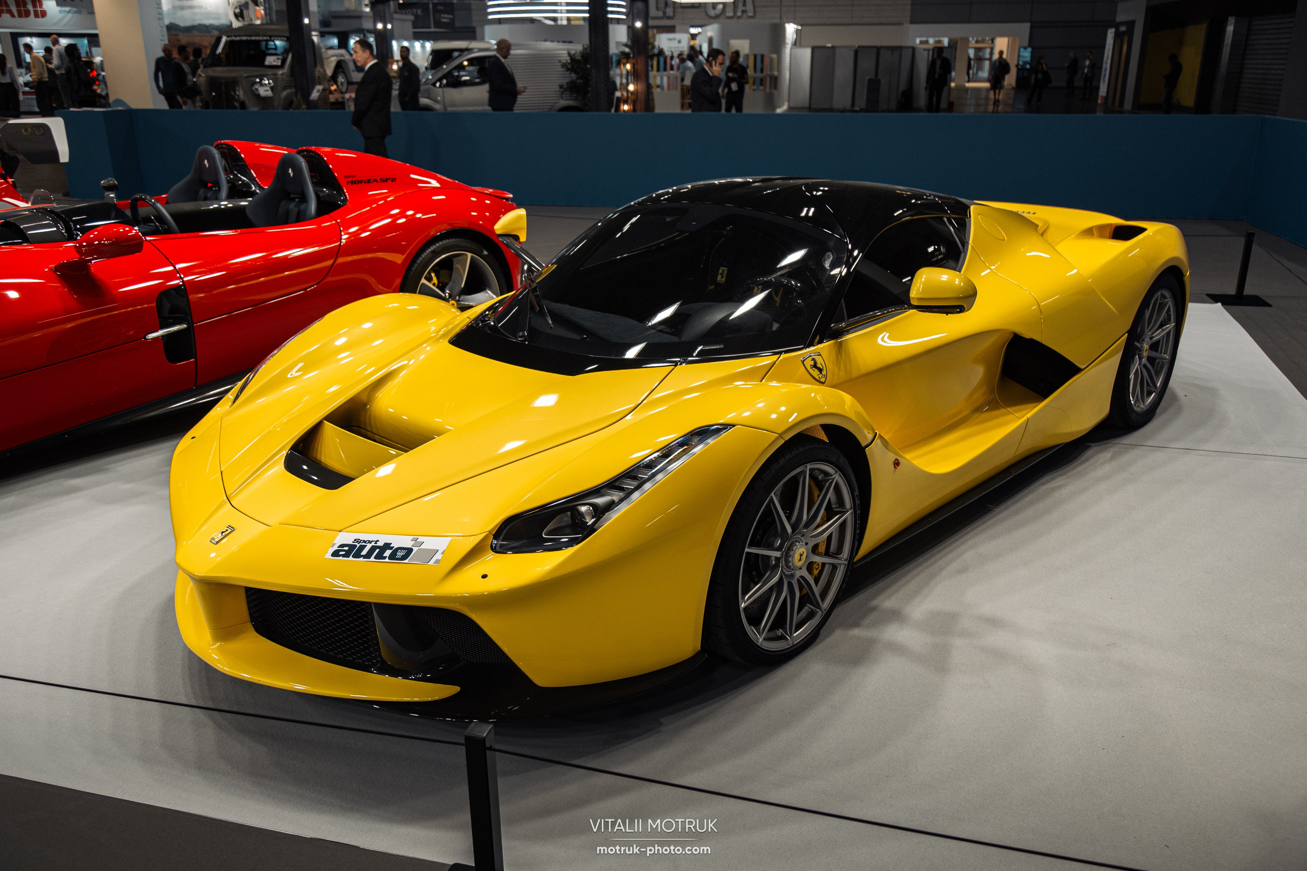 Mondial Auto 2022. Photographe de voitures à Paris — Vitalii Motruk