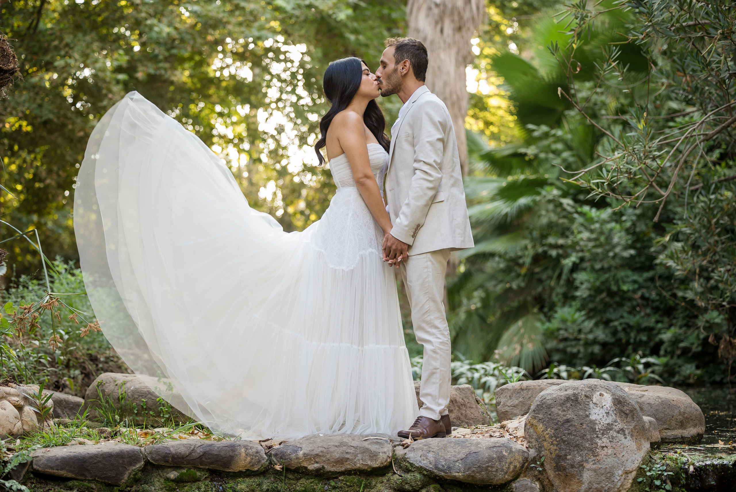 AMIR BUCHNIK PHOTOGRAPHER