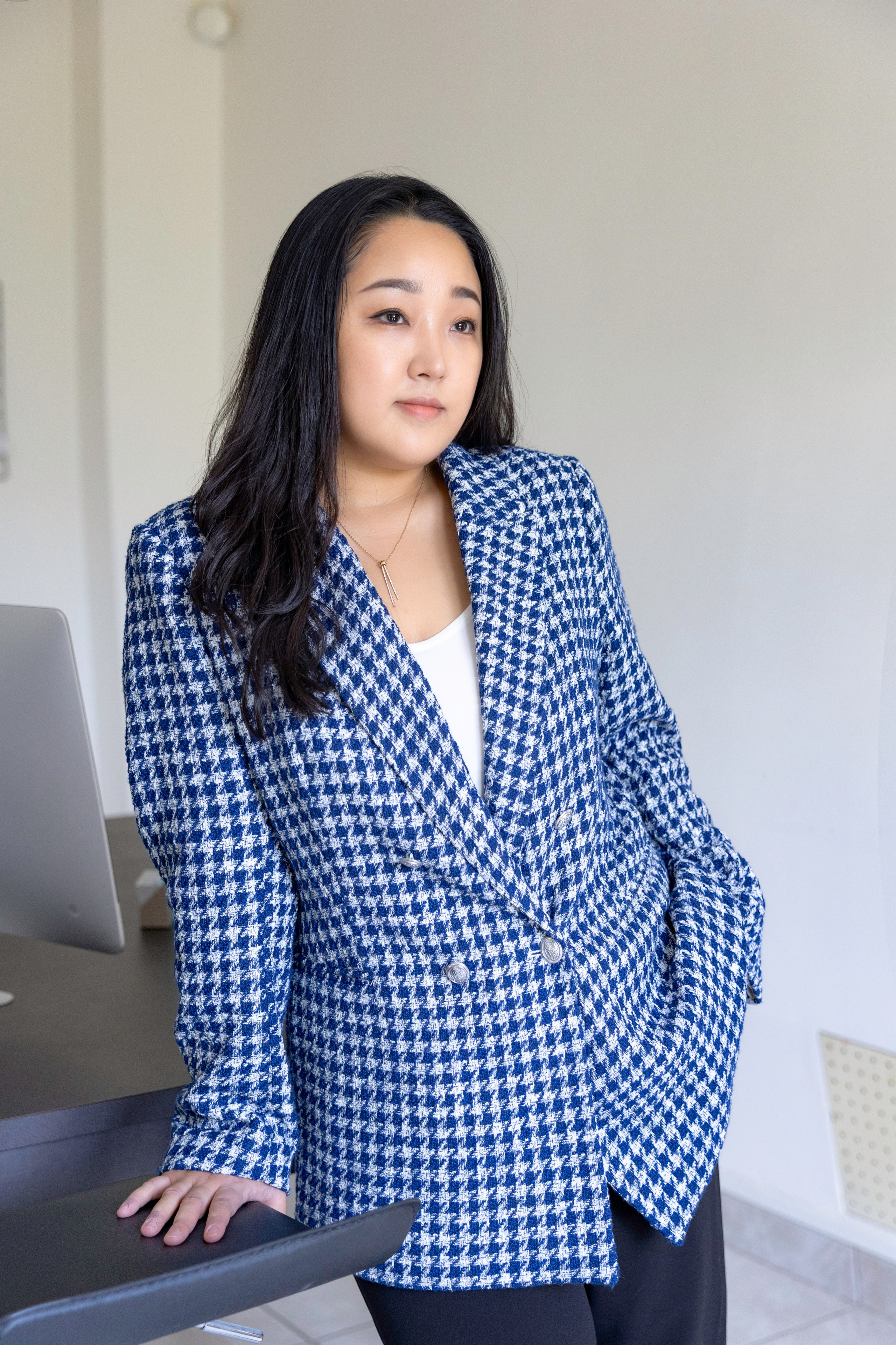 Персональная фотосъемка бренда Евы в ее домашнем офисе. Eugénie Smirnova — your photographer in Toulouse and southwest France