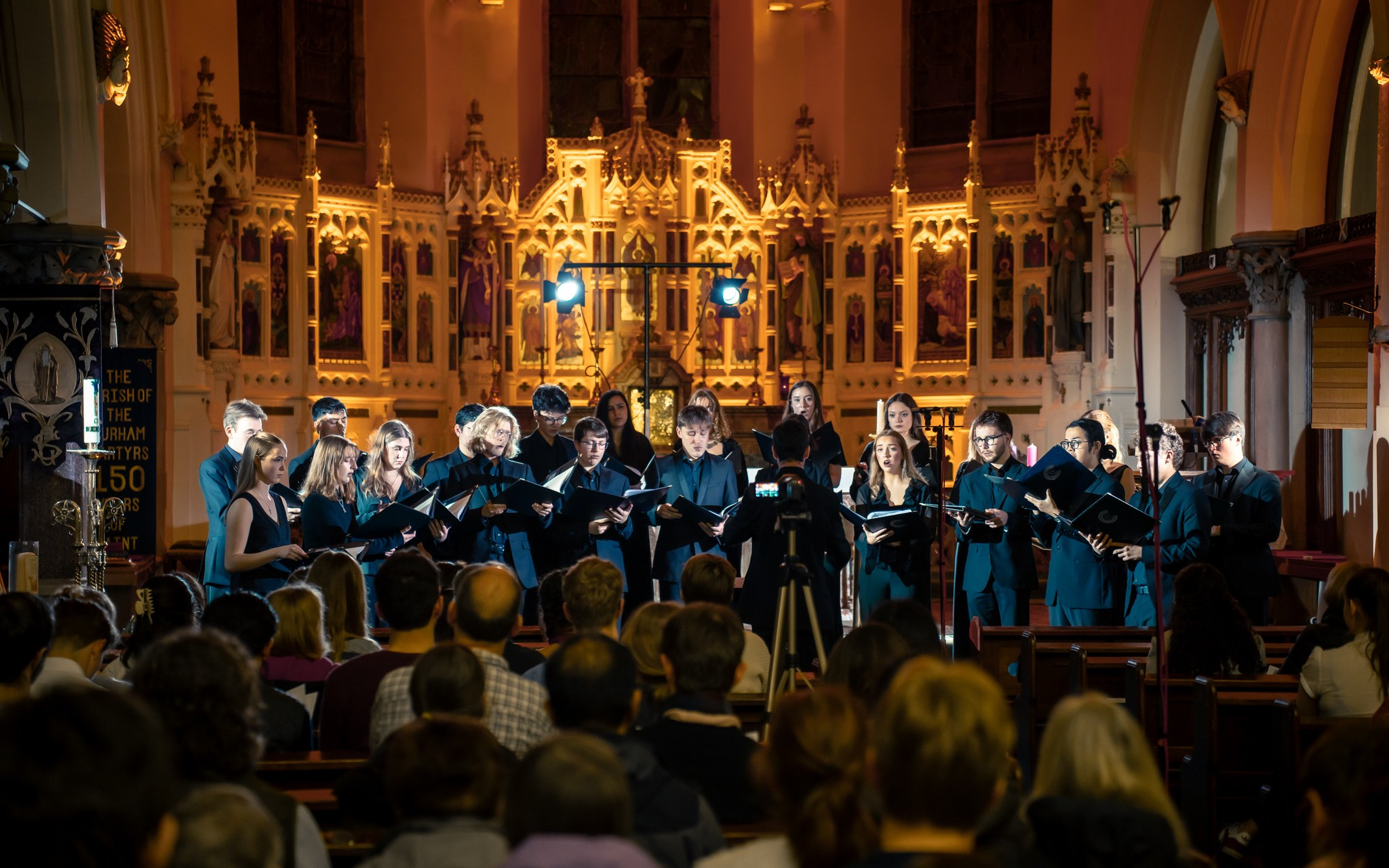 Durham University Chamber Choir. Expect Miracles Photography by Kate & Andrew