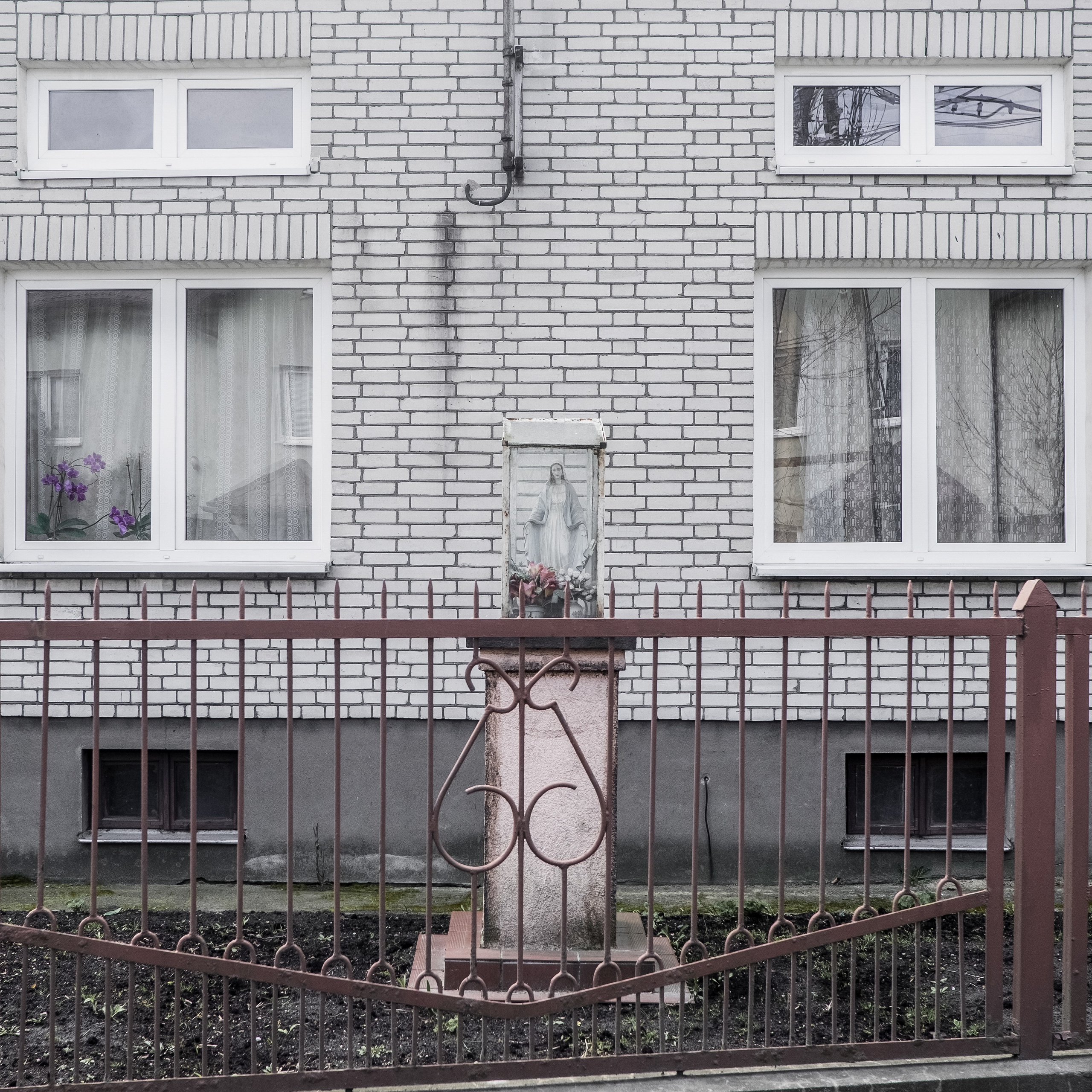 Kapliczki Warszawskie. Photographer Anastasiya Dubrovina