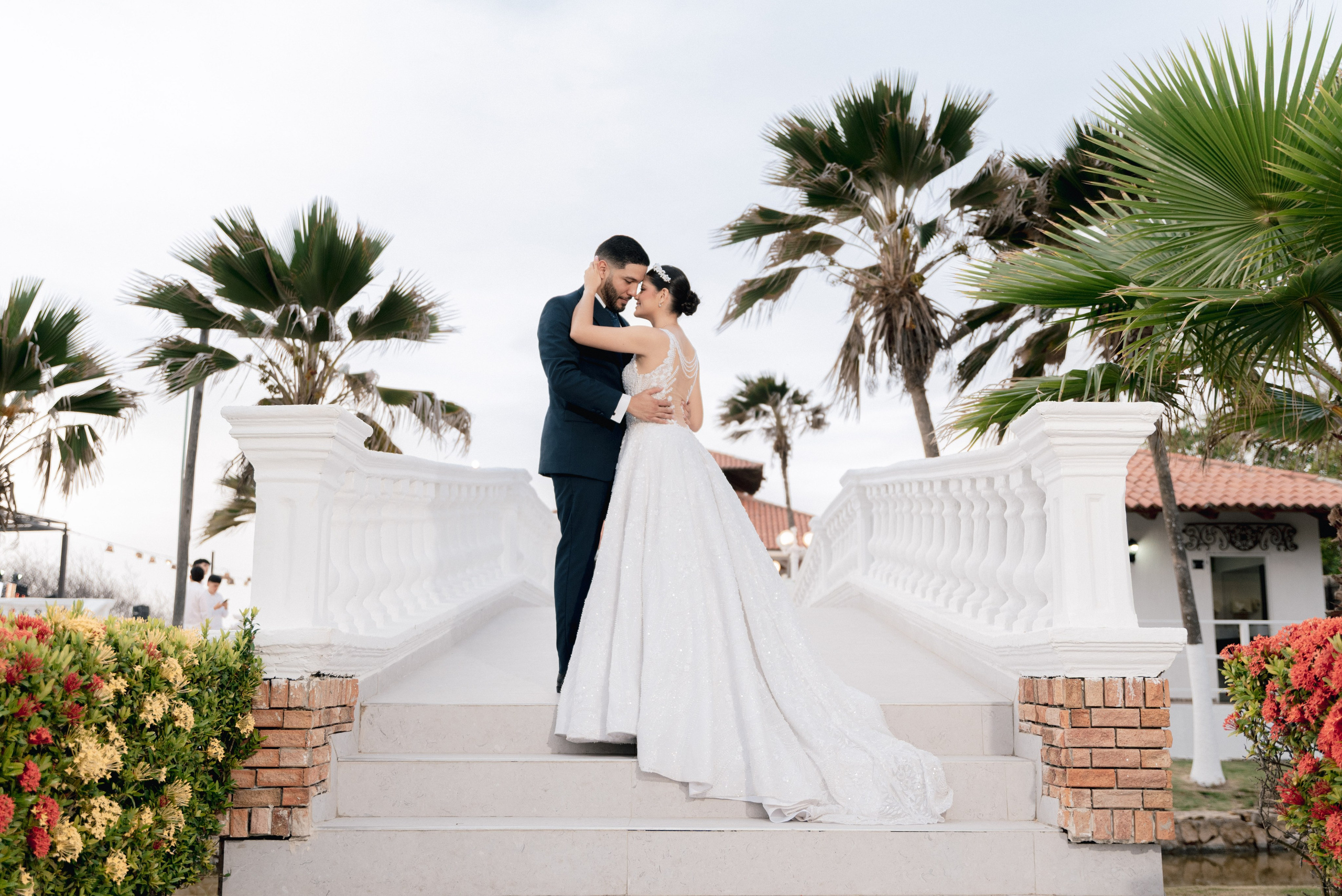 Fotógrafo de Bodas en Barranquilla 2025 | BanderArt - Top 3 MyWed | Precios y Paquetes. Fotógrafos de bodas en Barranquilla, Cartagena y Santa Marta | BanderArt