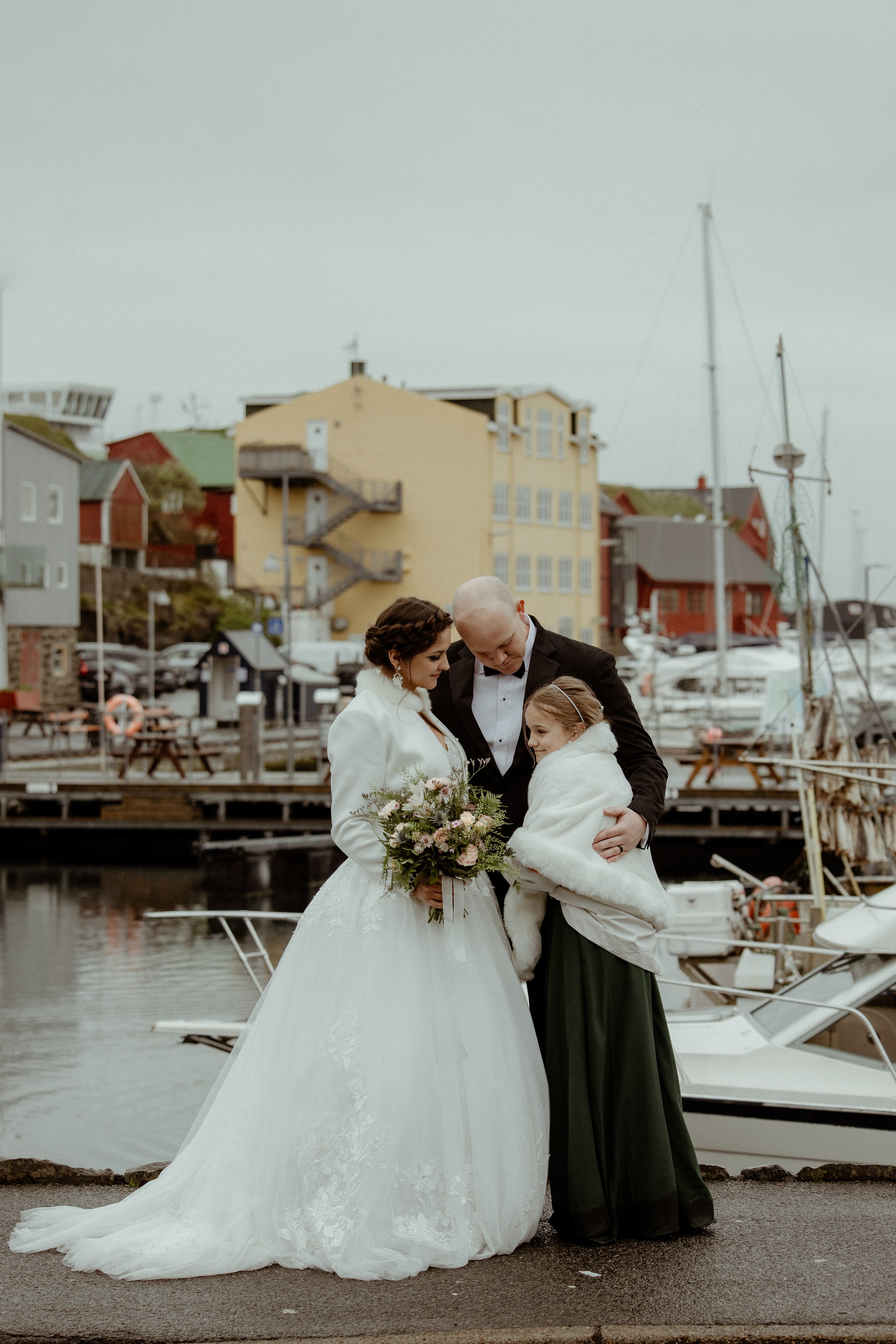 Faroe Islands elopement | Adventure wedding in Faroe Islands. Iceland elopement photographer & videographer