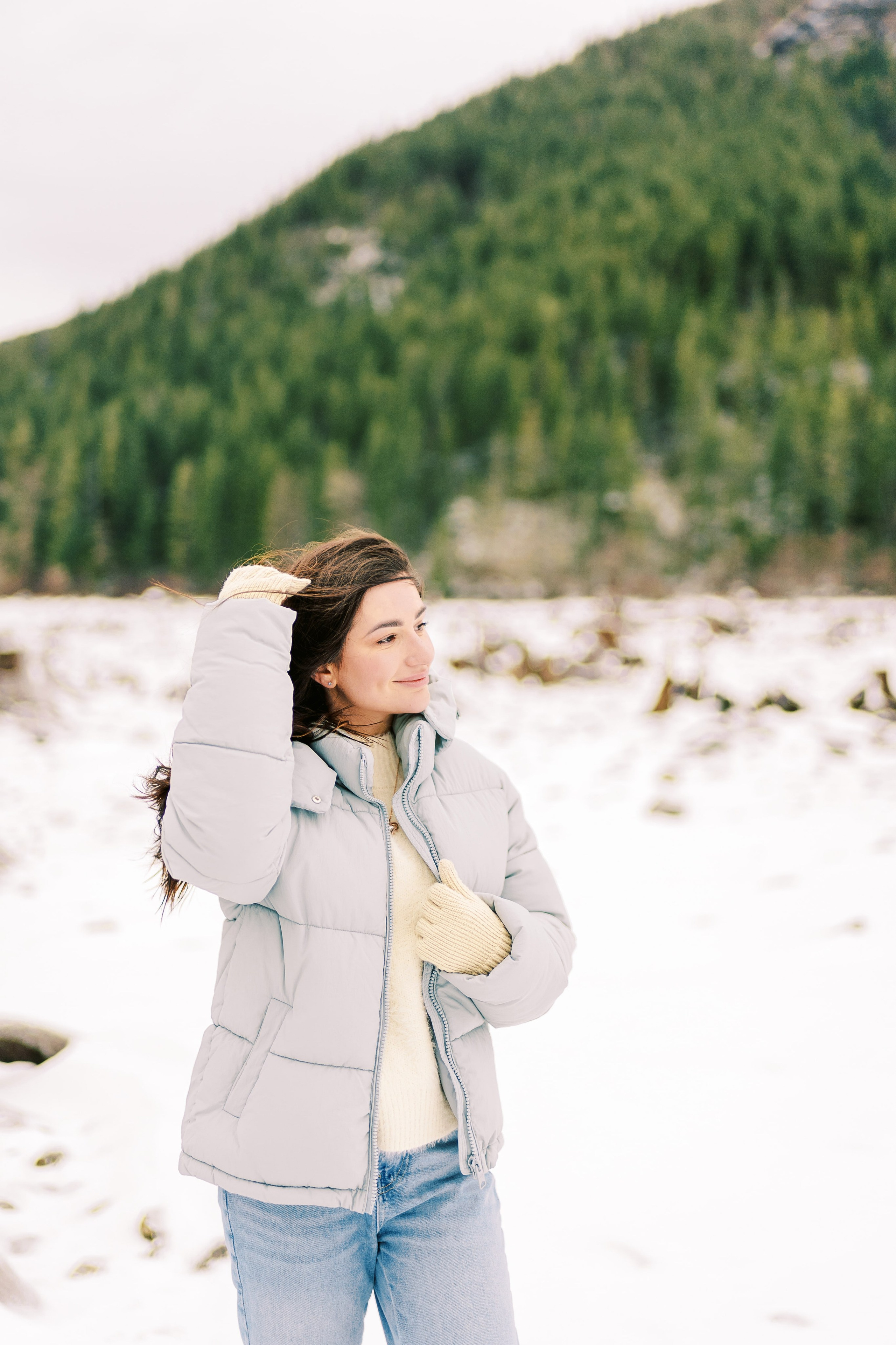 Irina & Bogdan / January 2024. Rattlesnake Lake, WA. EVAN ARISTOV WEDDING PHOTOGRAPHY — Seattle Wedding Photographer