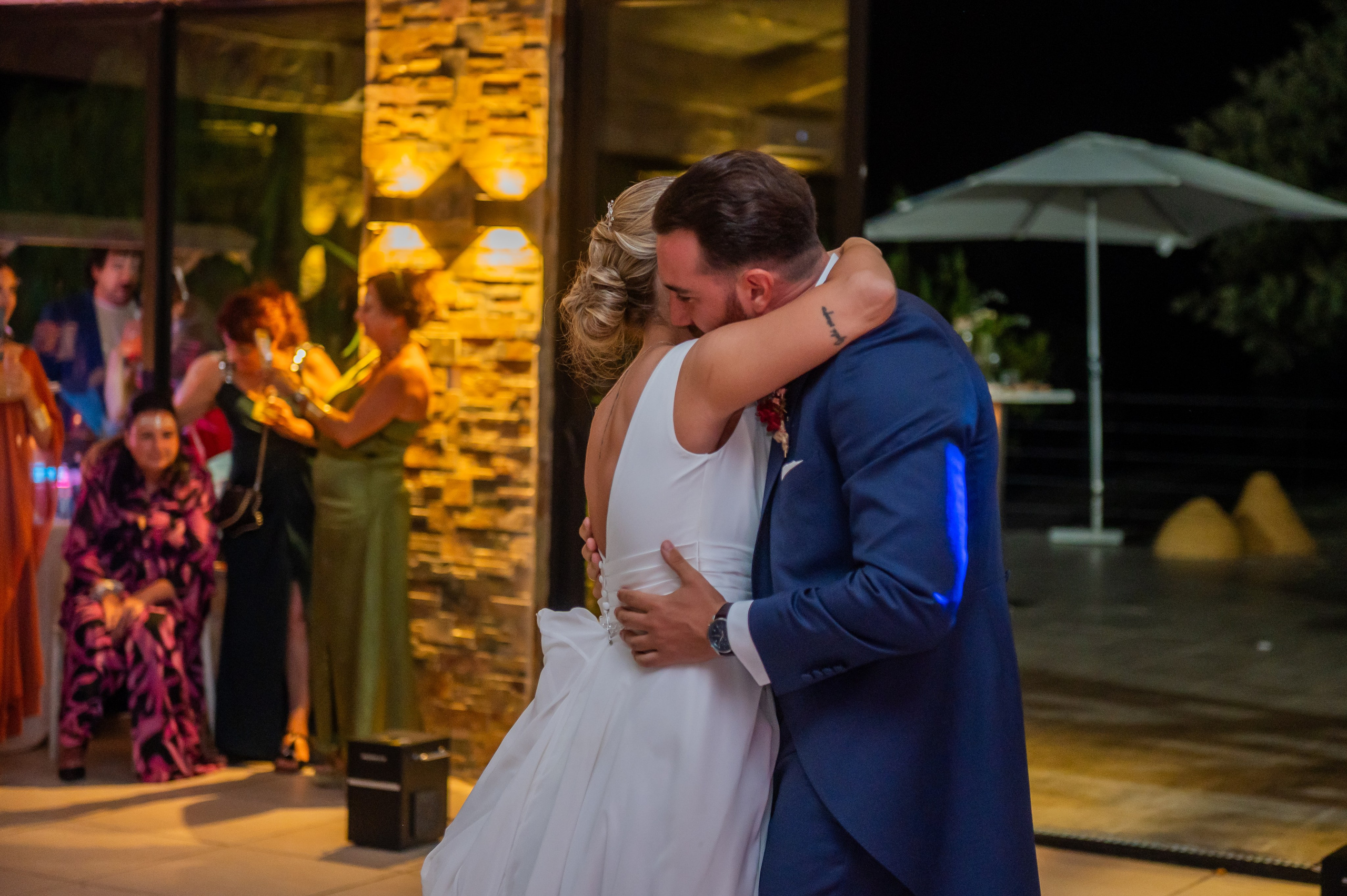 Aitor y Sandra. Boda en Finca Valdetrigos, Madrid. Fotógrafo de bodas en Valencia y toda España · Javier Poveda