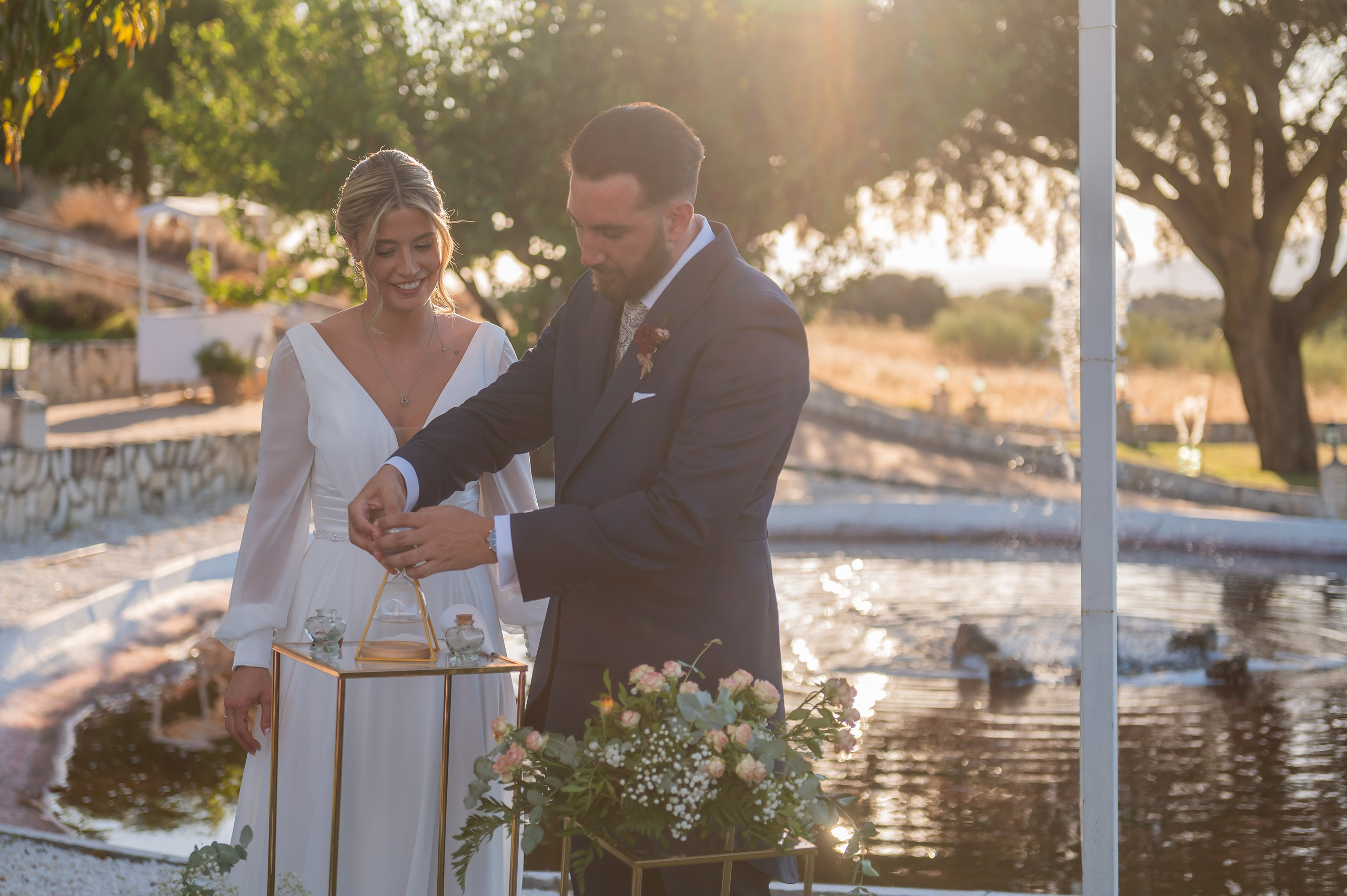 Aitor y Sandra. Boda en Finca Valdetrigos, Madrid. Fotógrafo de bodas en Valencia y toda España · Javier Poveda