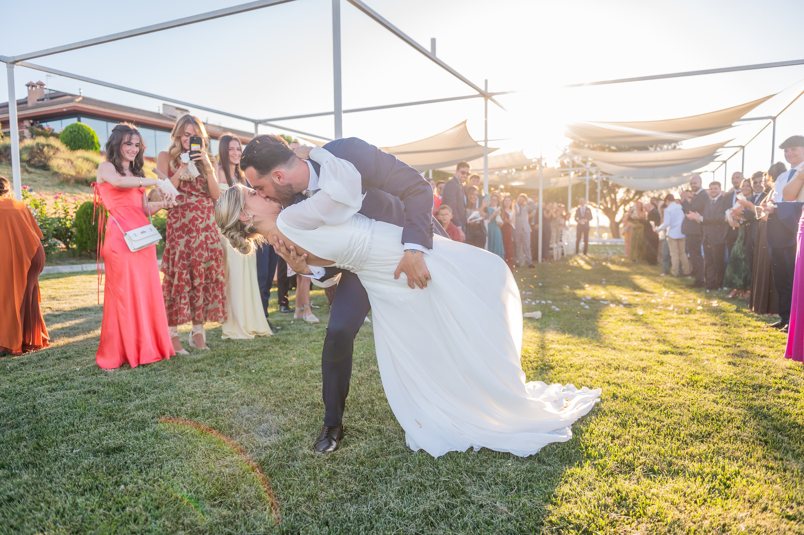 Aitor y Sandra. Boda en Finca Valdetrigos, Madrid. Fotógrafo de bodas en Valencia y toda España · Javier Poveda