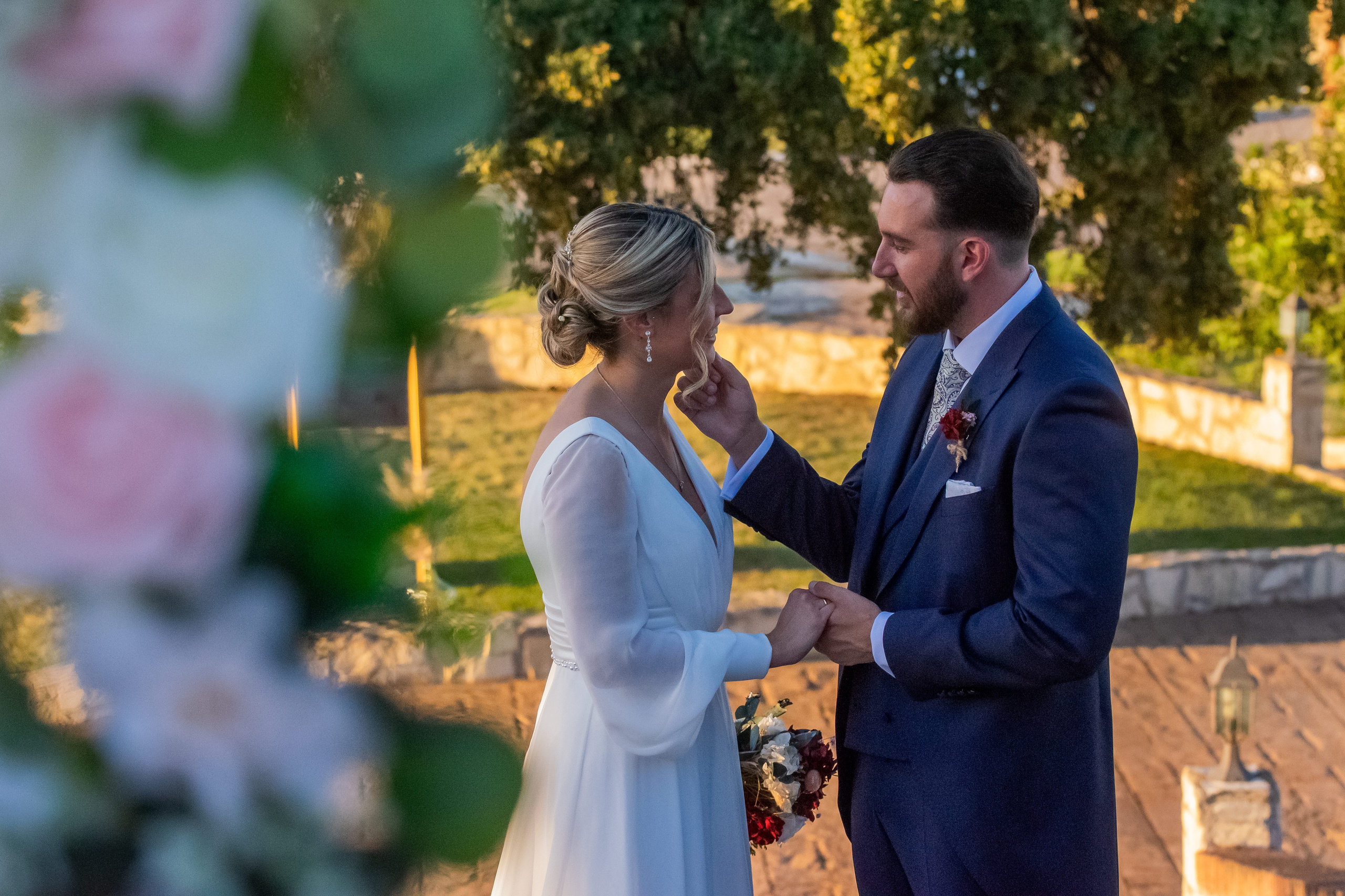 Aitor y Sandra. Boda en Finca Valdetrigos, Madrid. Fotógrafo de bodas en Valencia y toda España · Javier Poveda