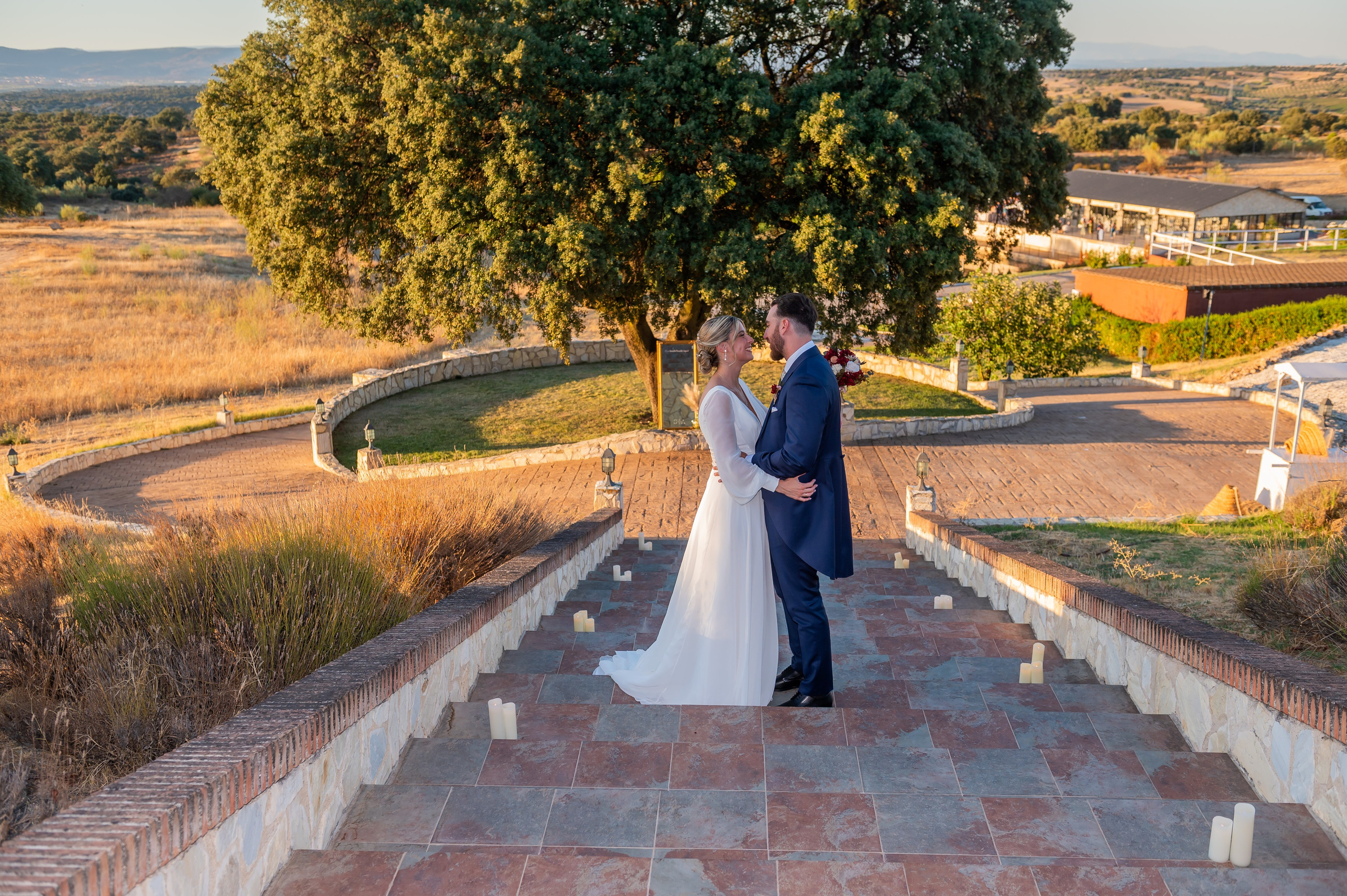 Aitor y Sandra. Boda en Finca Valdetrigos, Madrid. Fotógrafo de bodas en Valencia y toda España · Javier Poveda