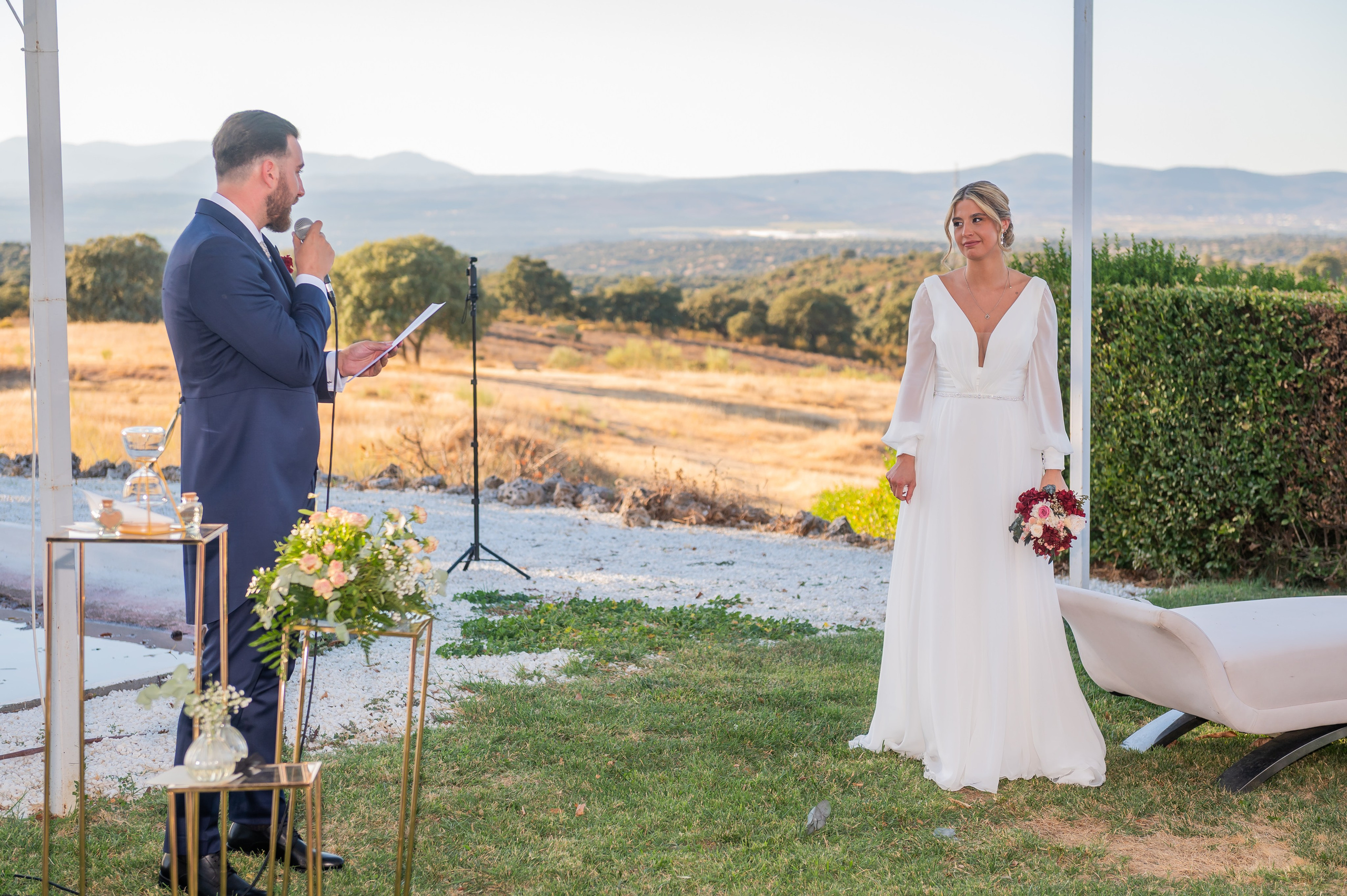 Aitor y Sandra. Boda en Finca Valdetrigos, Madrid. Fotógrafo de bodas en Valencia y toda España · Javier Poveda