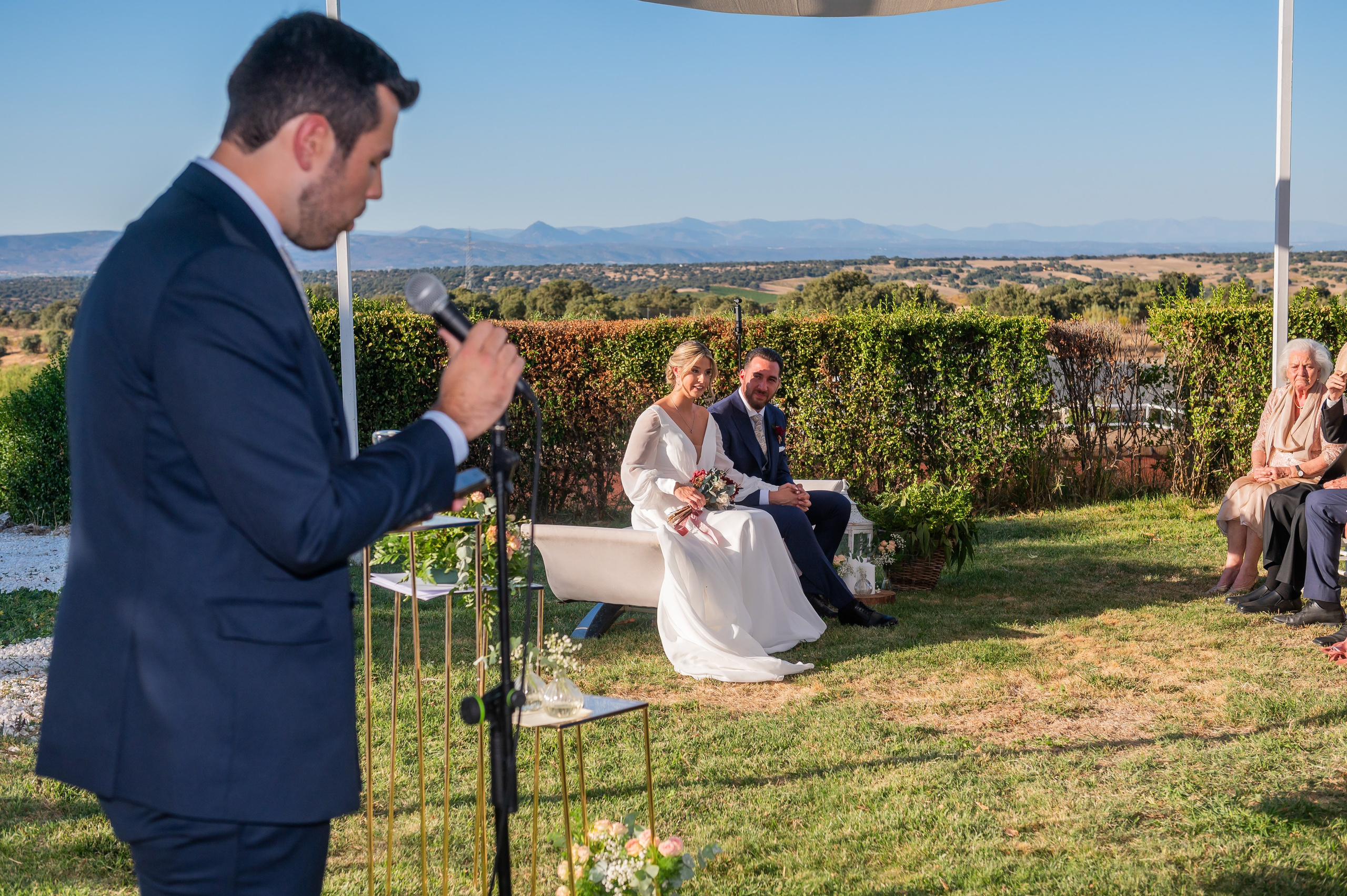 Aitor y Sandra. Boda en Finca Valdetrigos, Madrid. Fotógrafo de bodas en Valencia y toda España · Javier Poveda
