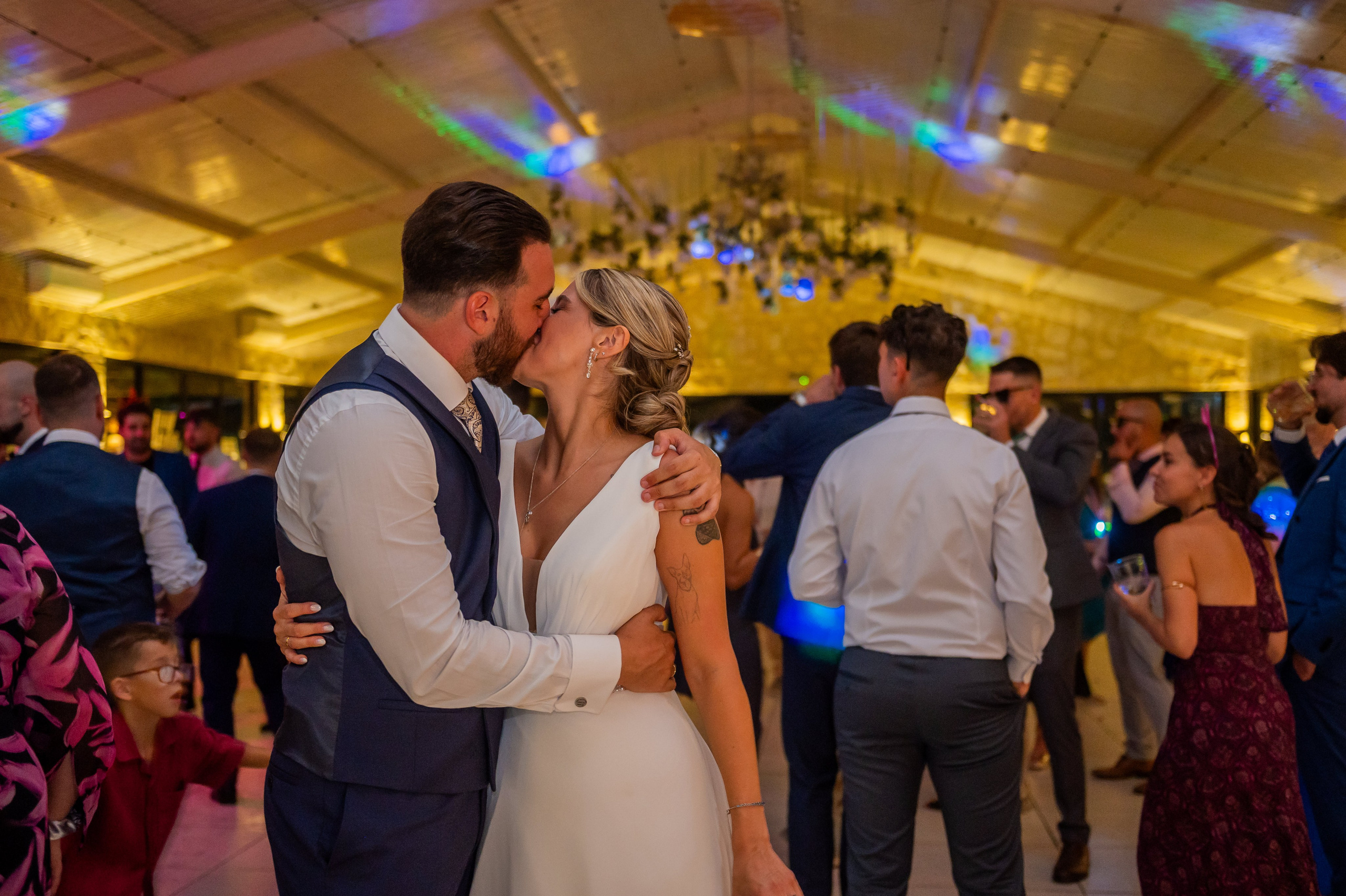 Aitor y Sandra. Boda en Finca Valdetrigos, Madrid. Fotógrafo de bodas en Valencia y toda España · Javier Poveda