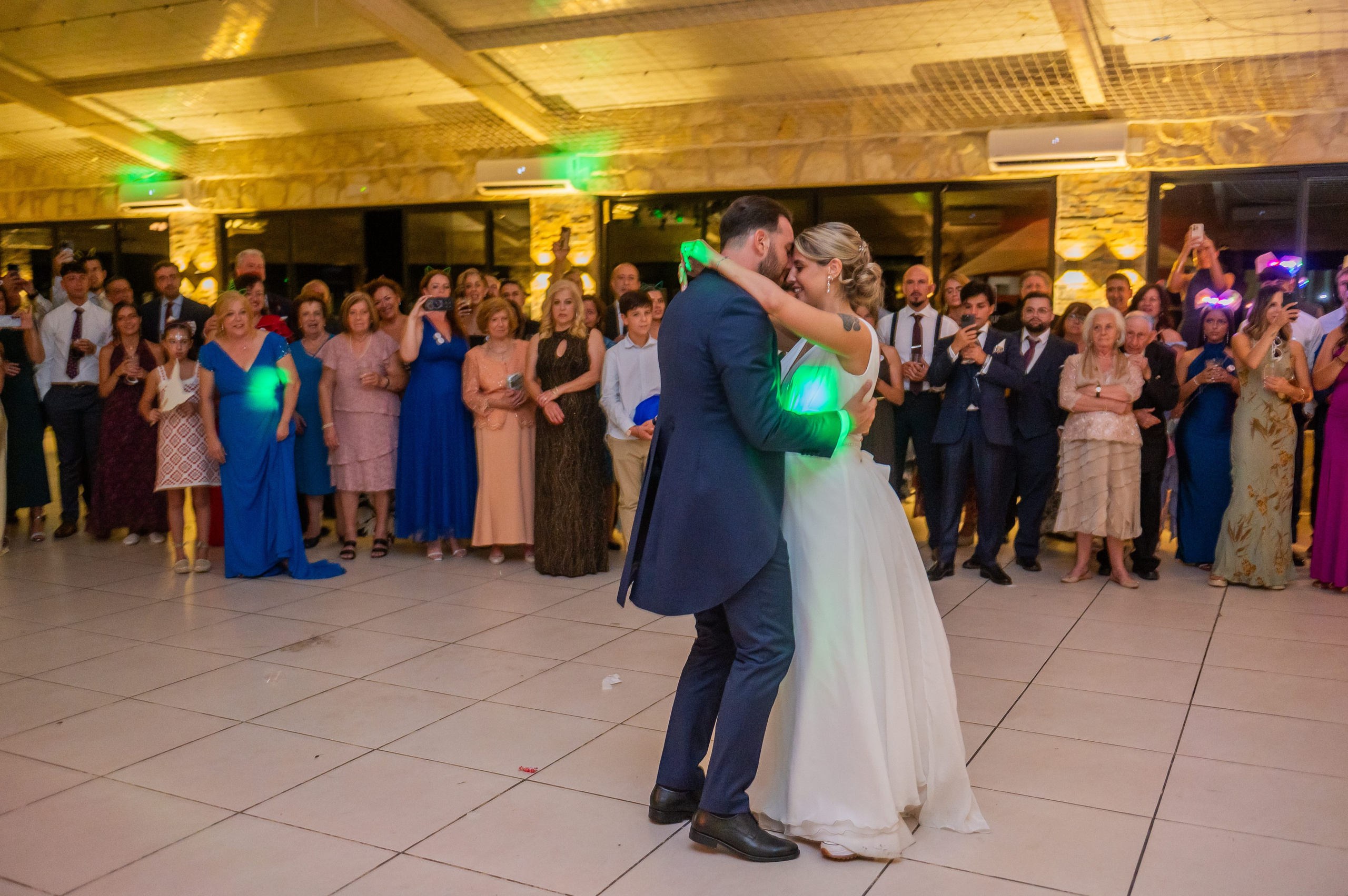 Aitor y Sandra. Boda en Finca Valdetrigos, Madrid. Fotógrafo de bodas en Valencia y toda España · Javier Poveda