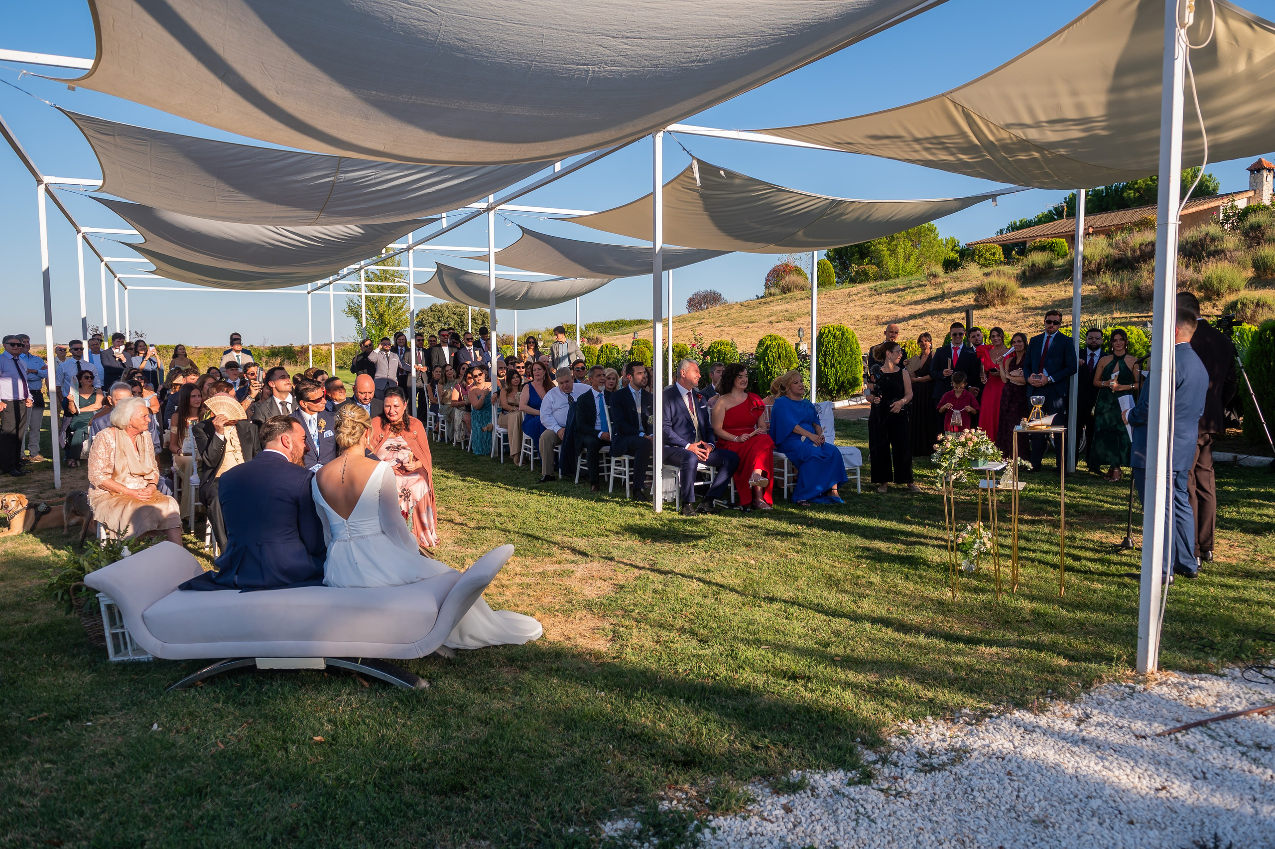Aitor y Sandra. Boda en Finca Valdetrigos, Madrid. Fotógrafo de bodas en Valencia y toda España · Javier Poveda