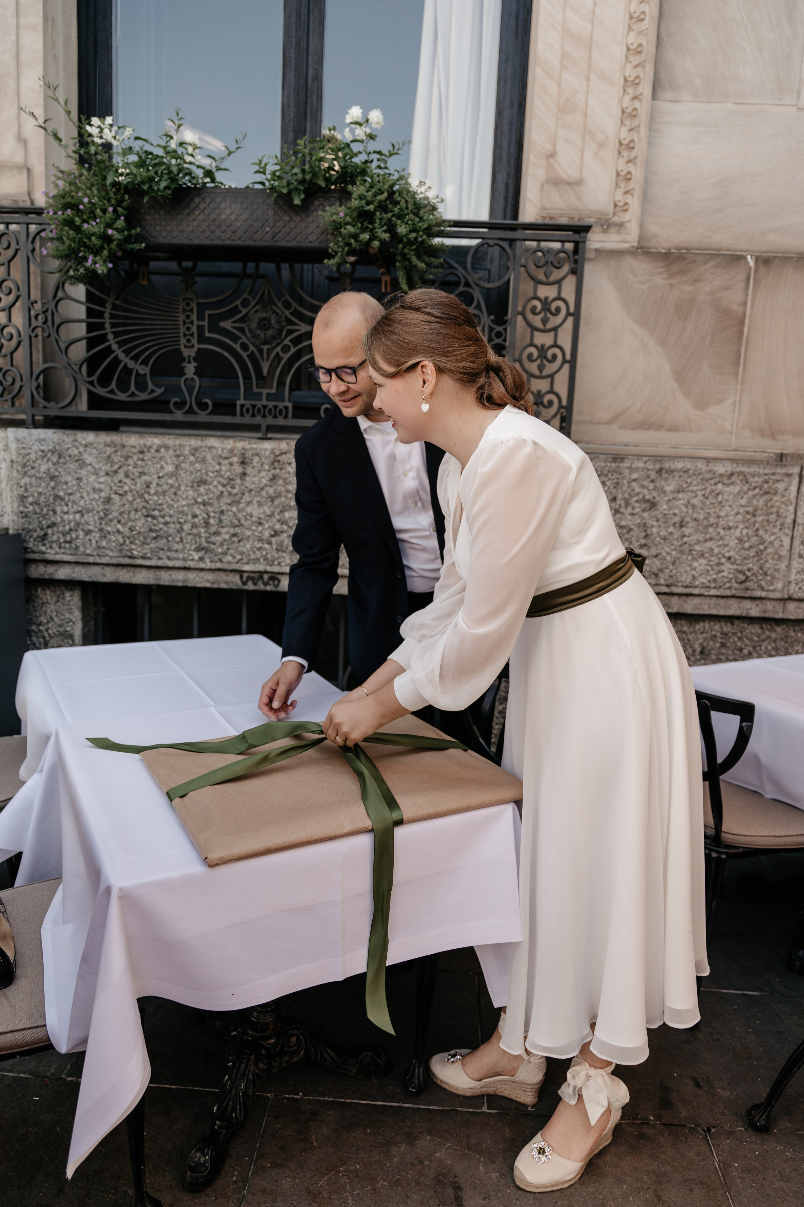 Romantische Hochzeitsfotos in Wiesbaden. Fotografin in Hanau|Frankfurt|Mainz|Iryna Korenkova