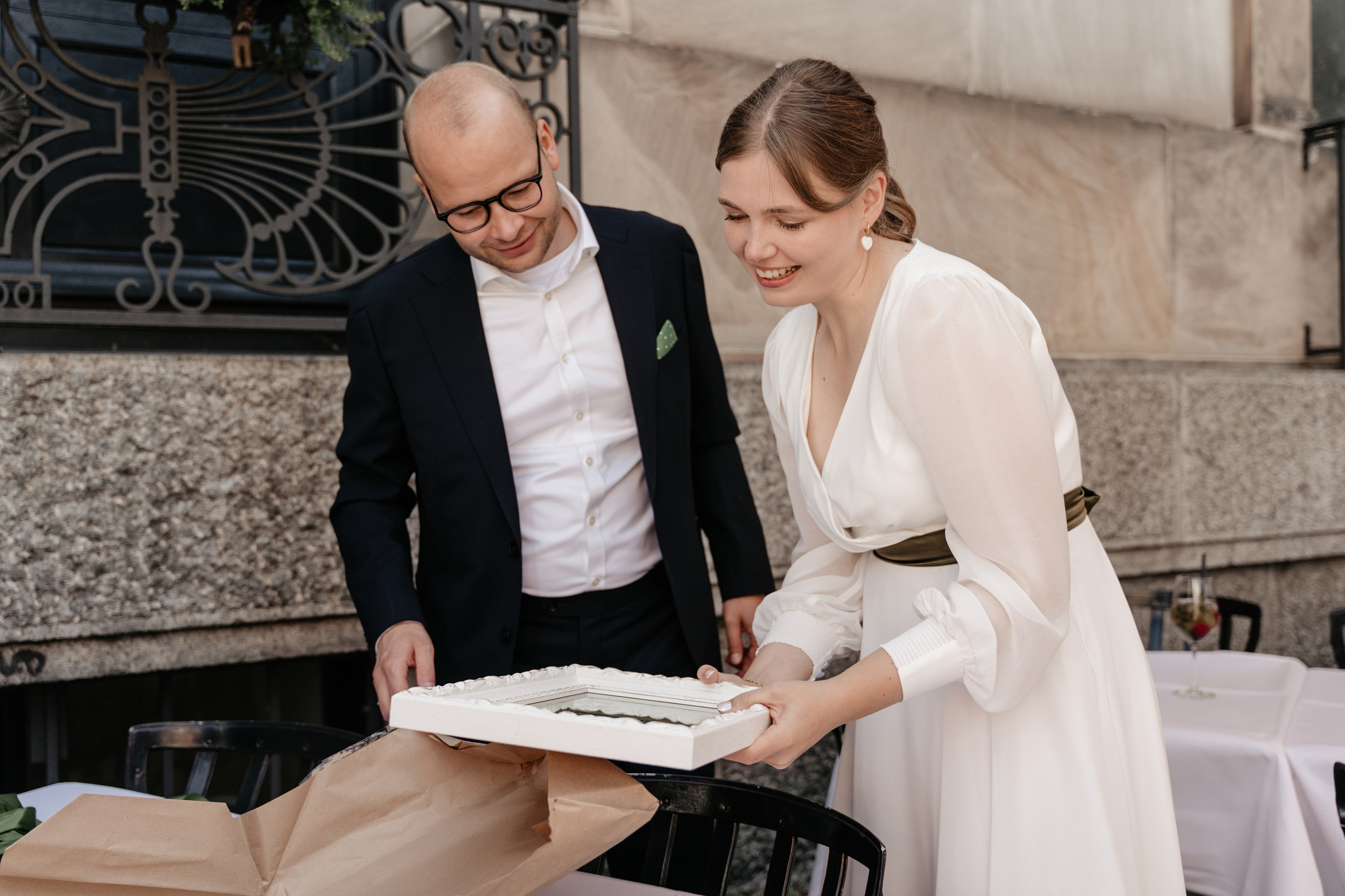 Romantische Hochzeitsfotos in Wiesbaden. Fotografin in Hanau|Frankfurt|Mainz|Iryna Korenkova